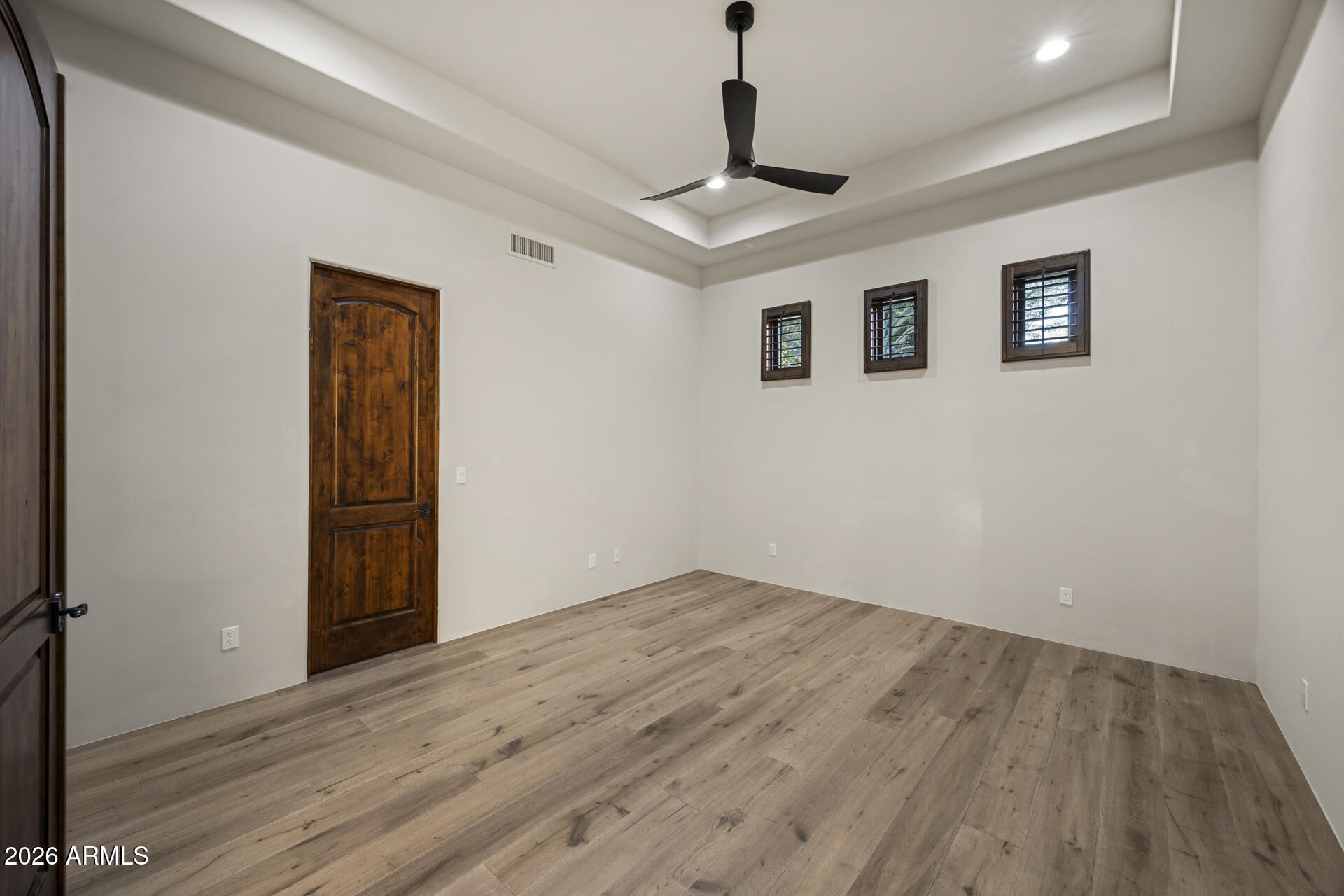 SIERRA HILLS - Residential