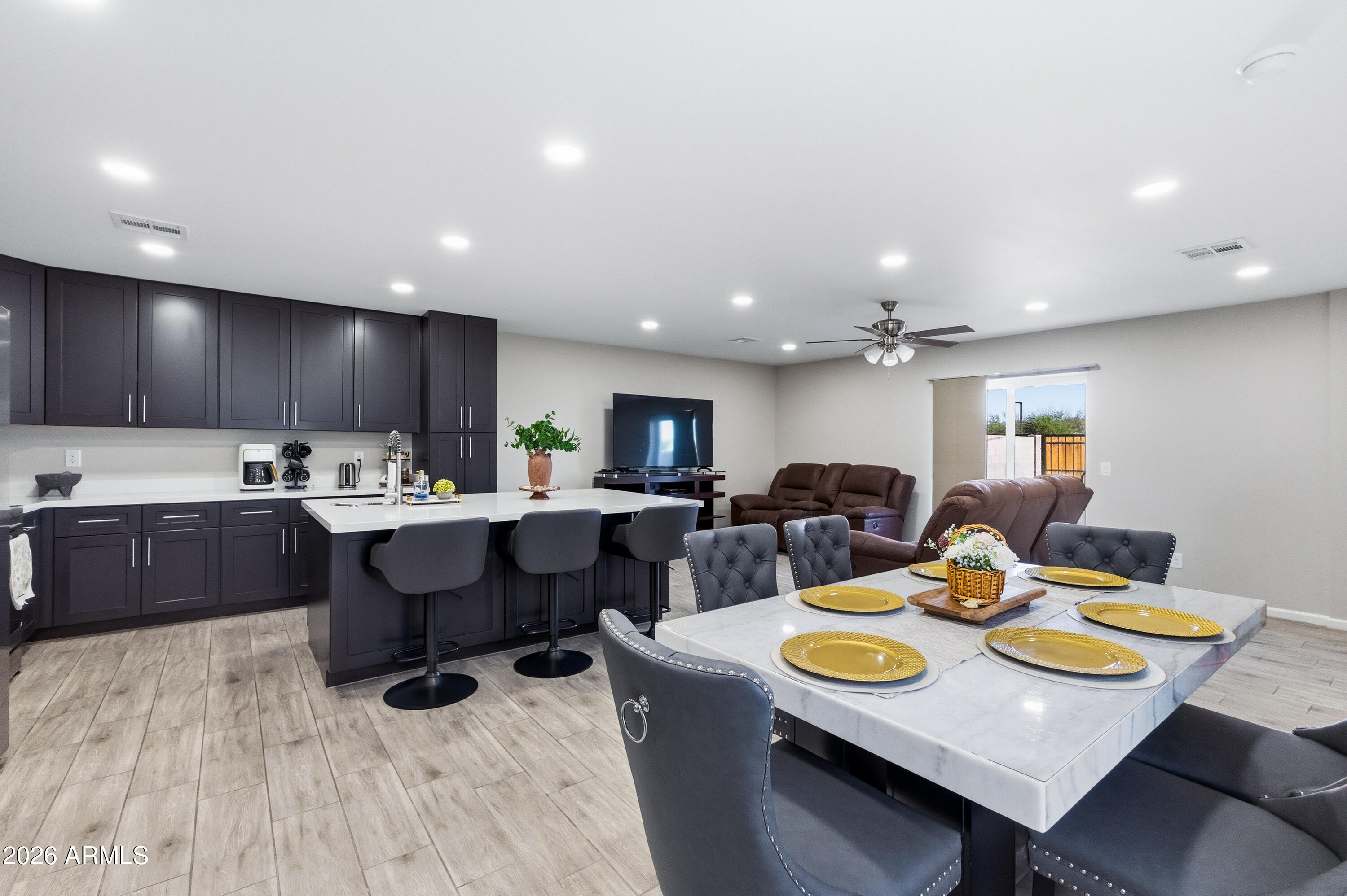 NORTH BROADWAY ESTATES - Residential Income