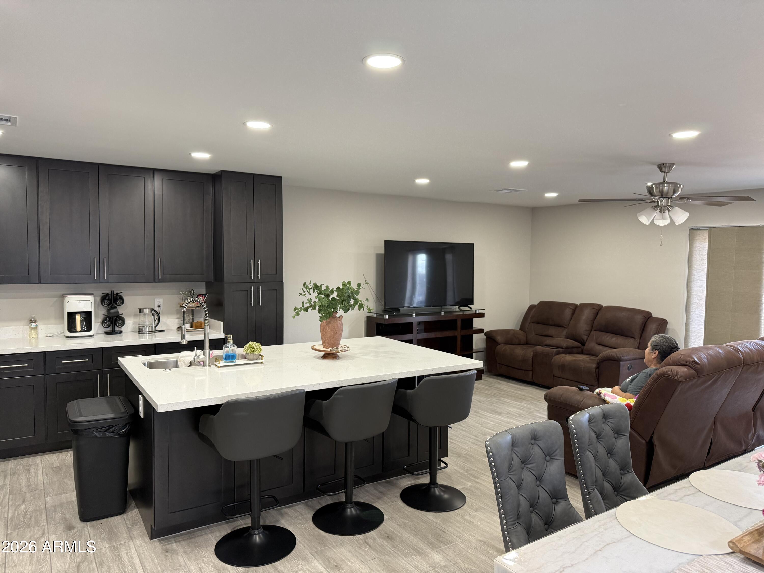 NORTH BROADWAY ESTATES - Residential Income