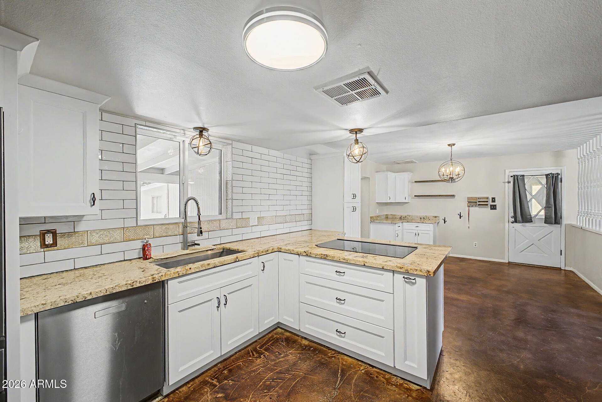 DEVONSHIRE ESTATES - Residential