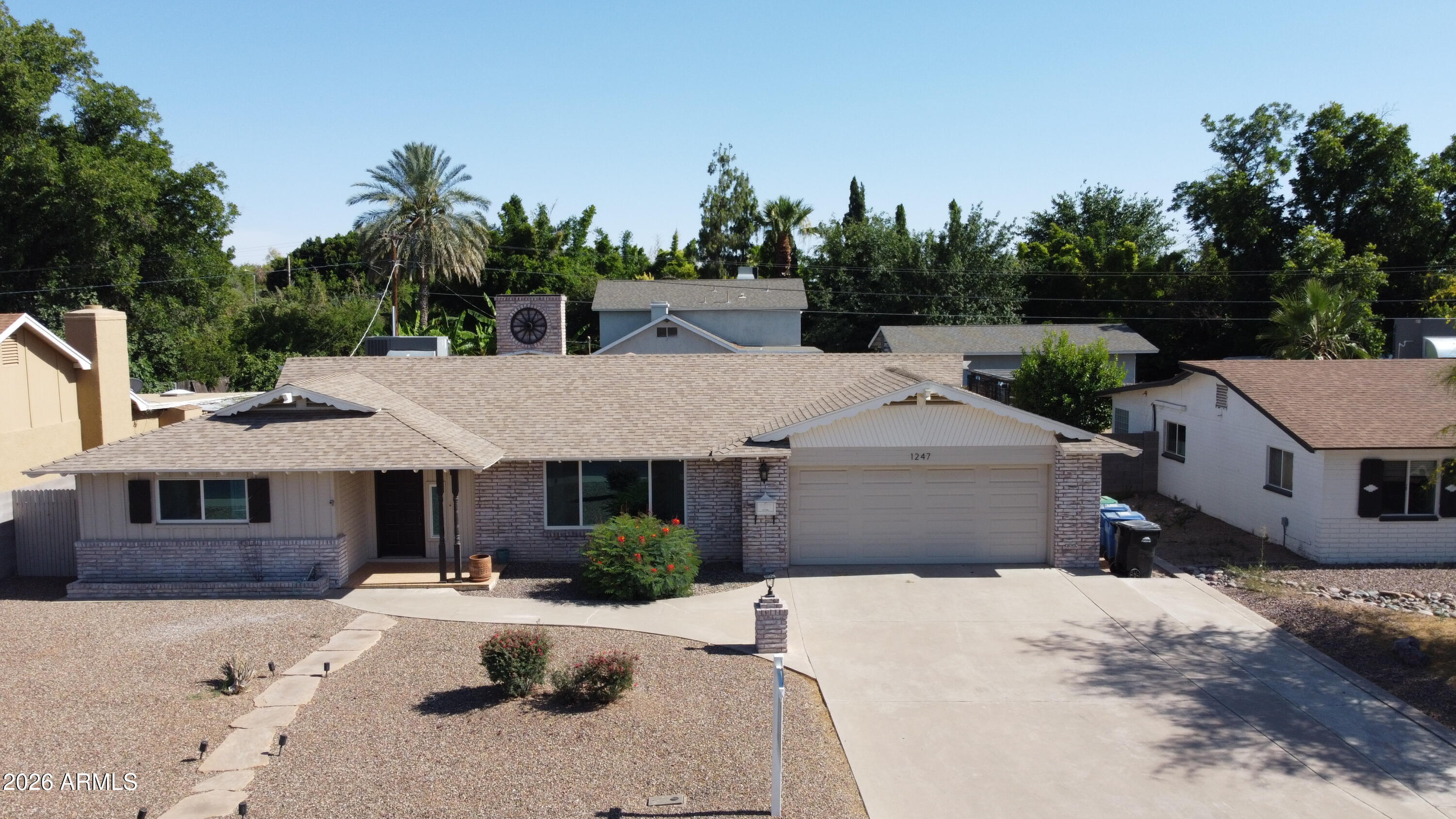 DEVONSHIRE ESTATES - Residential