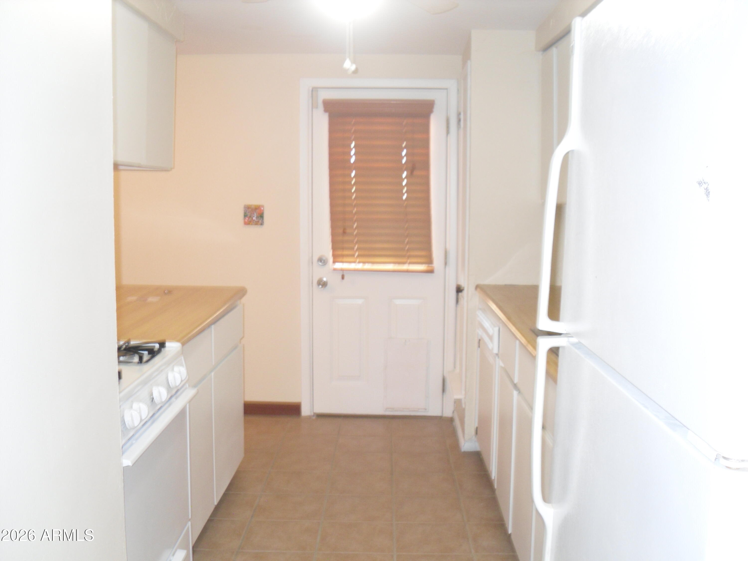 BLK 3 J.A. ROBERTS SUBDIVISION NO 1 - Residential