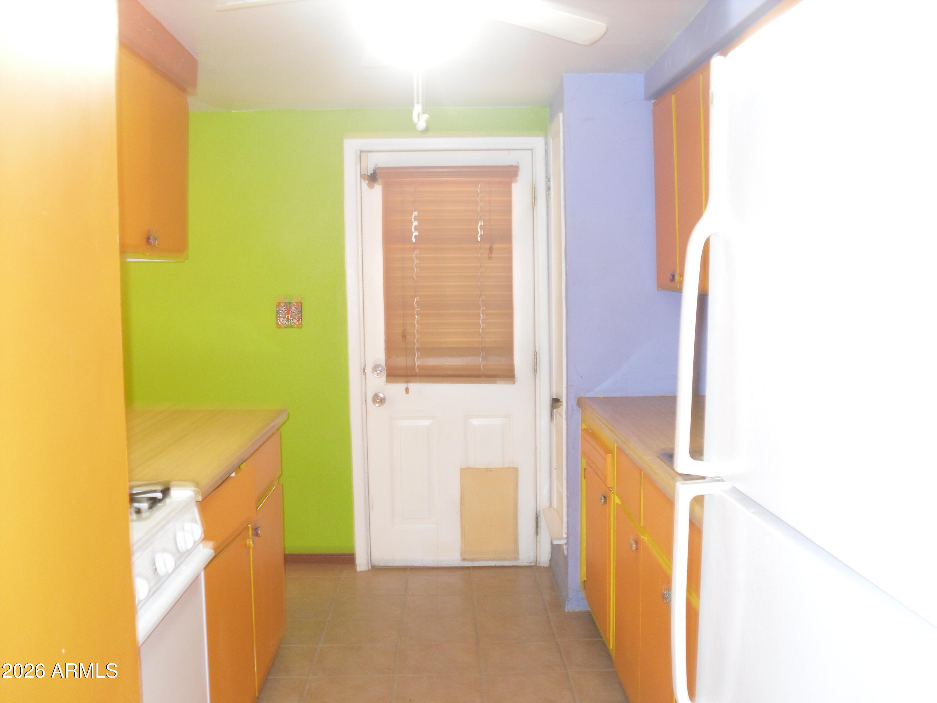 BLK 3 J.A. ROBERTS SUBDIVISION NO 1 - Residential