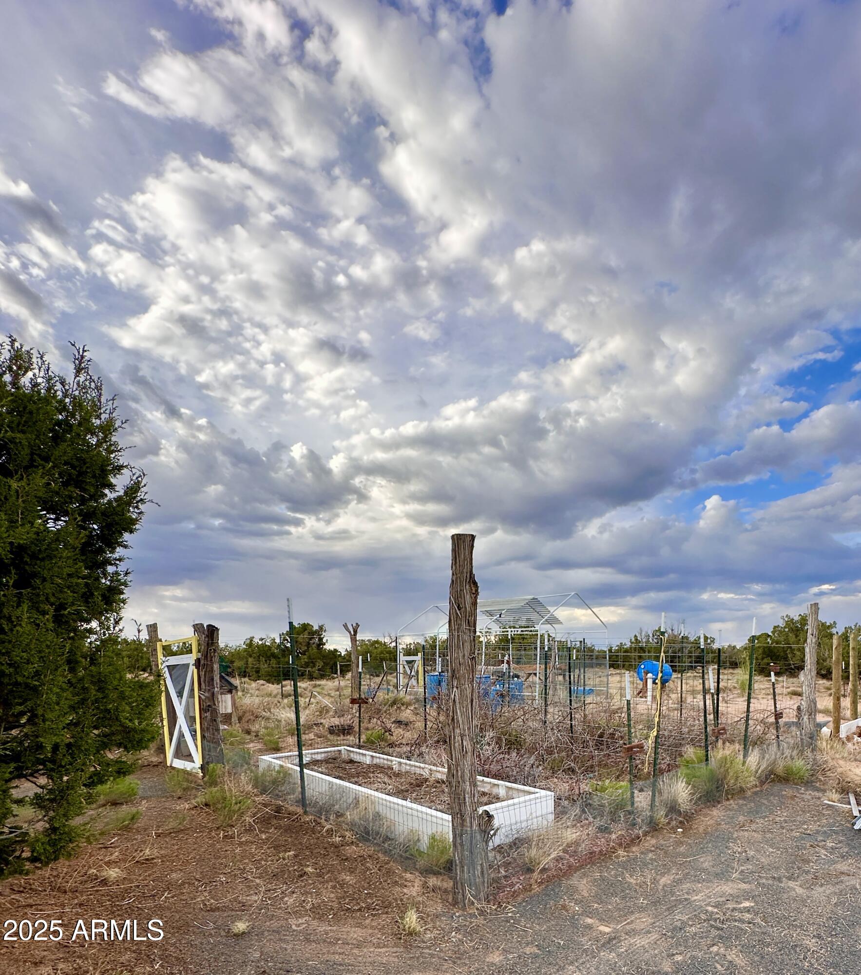 WITCH WELL RANCHES UNIT 2 - Land
