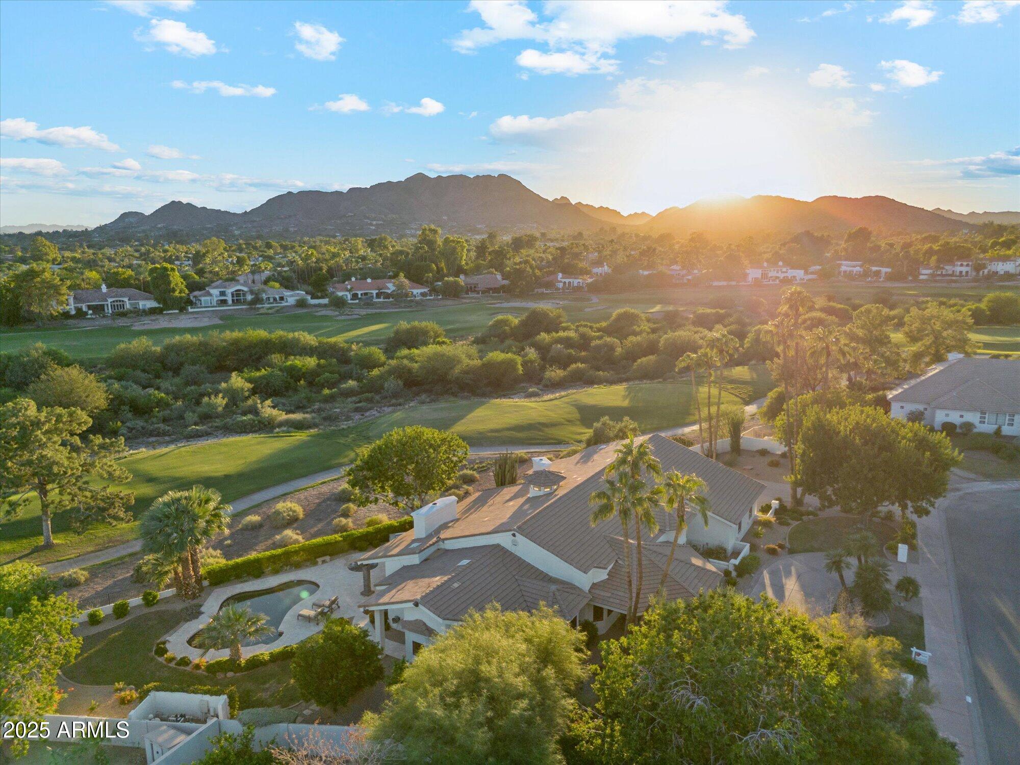 CAMELBACK COUNTRY ESTATES UNIT 2 - Residential