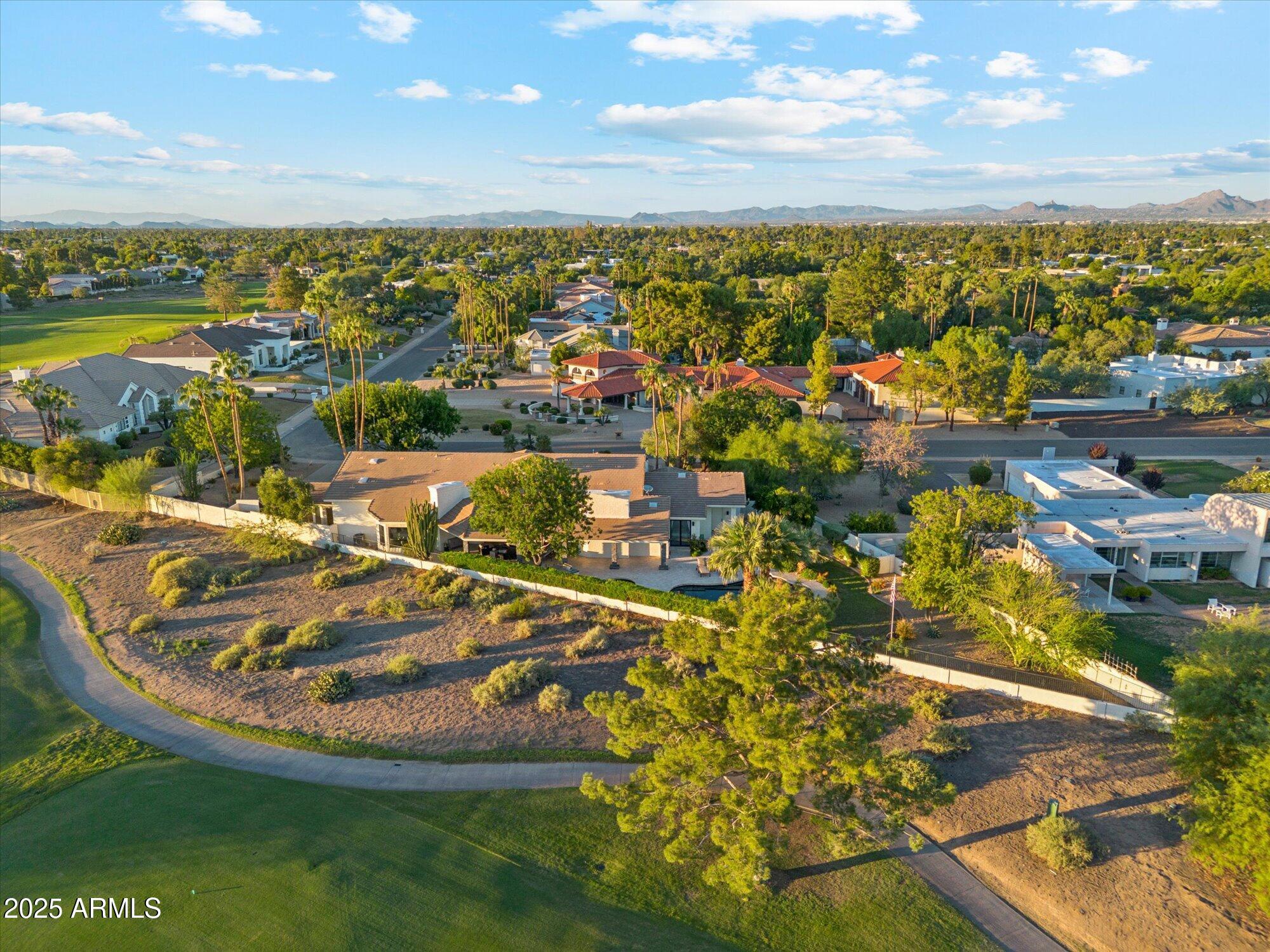CAMELBACK COUNTRY ESTATES UNIT 2 - Residential