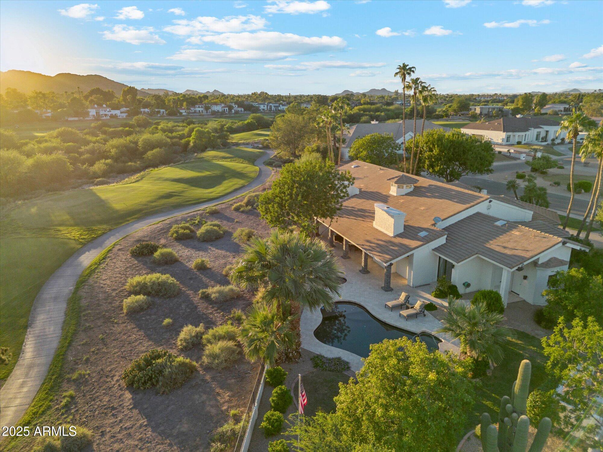 CAMELBACK COUNTRY ESTATES UNIT 2 - Residential