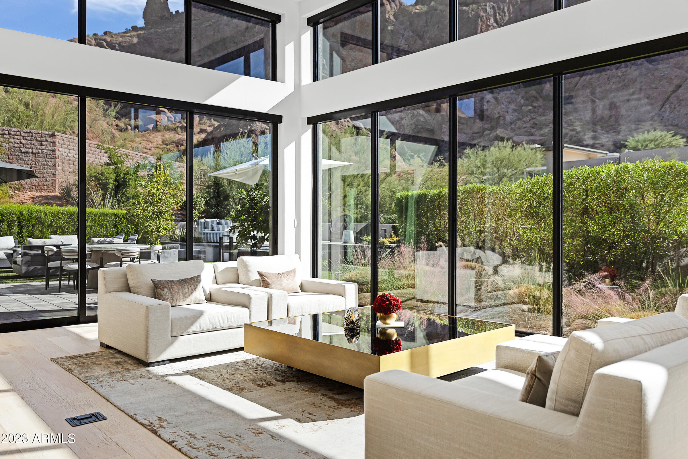 ECHO CANYON - Residential