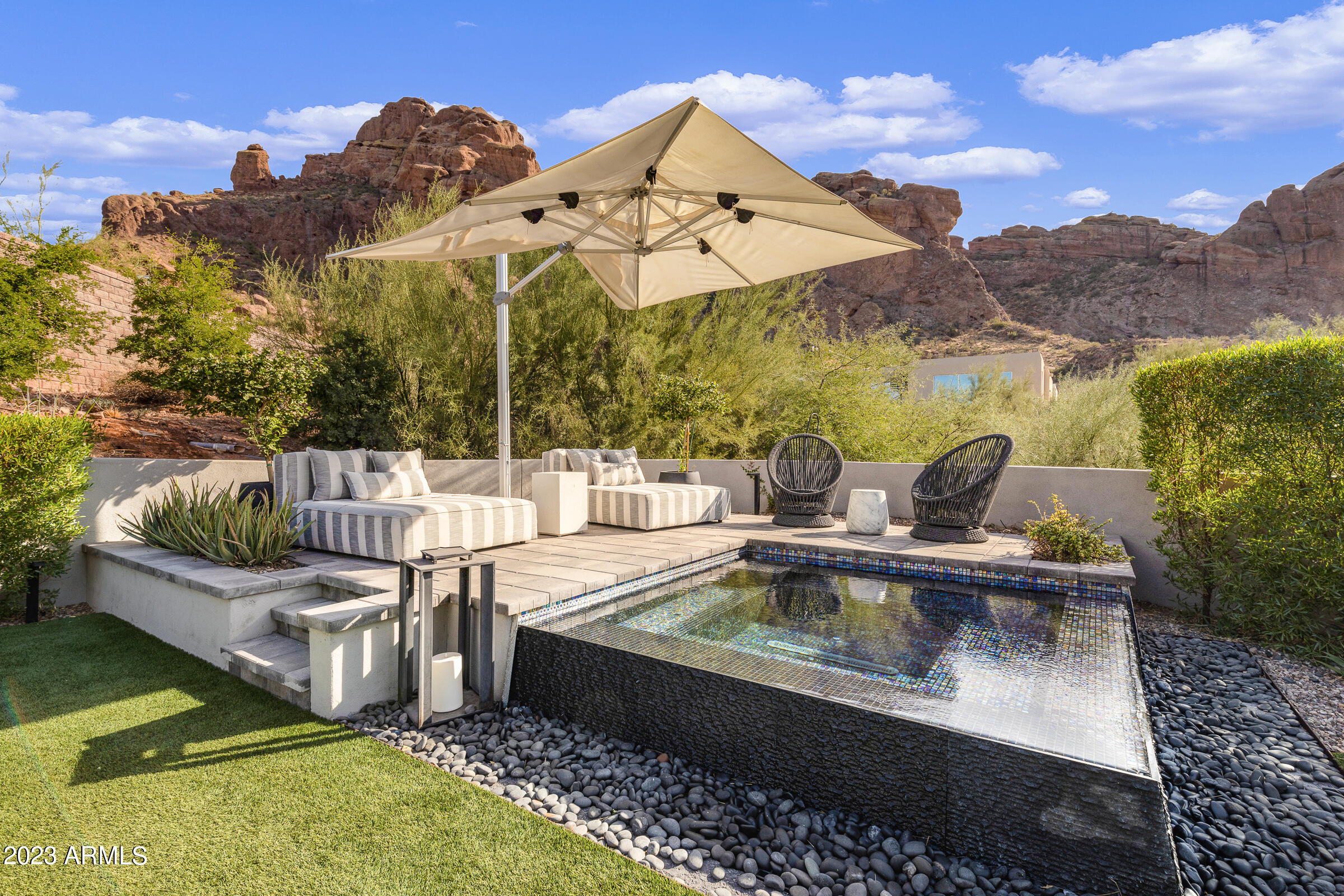 ECHO CANYON - Residential