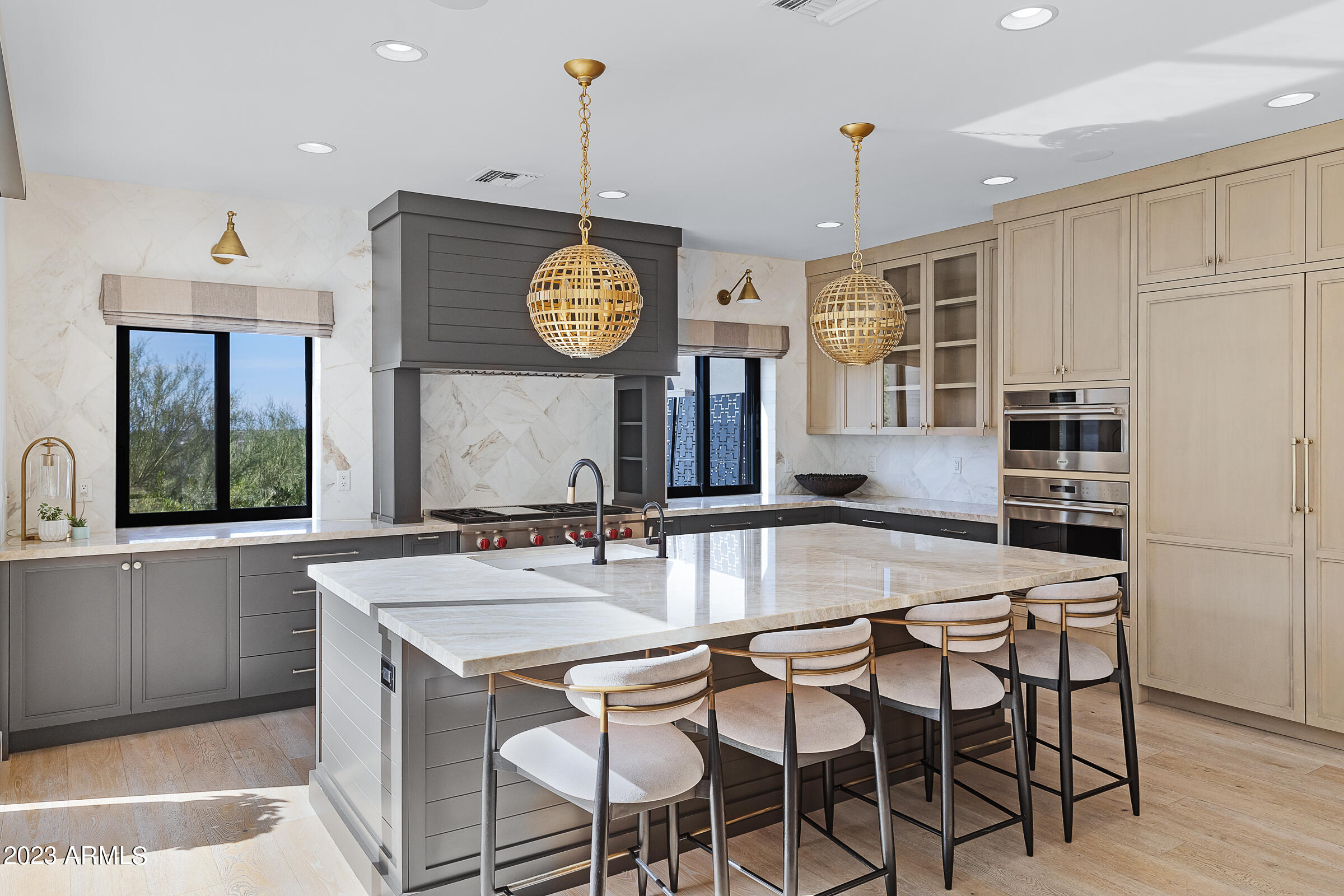ECHO CANYON - Residential