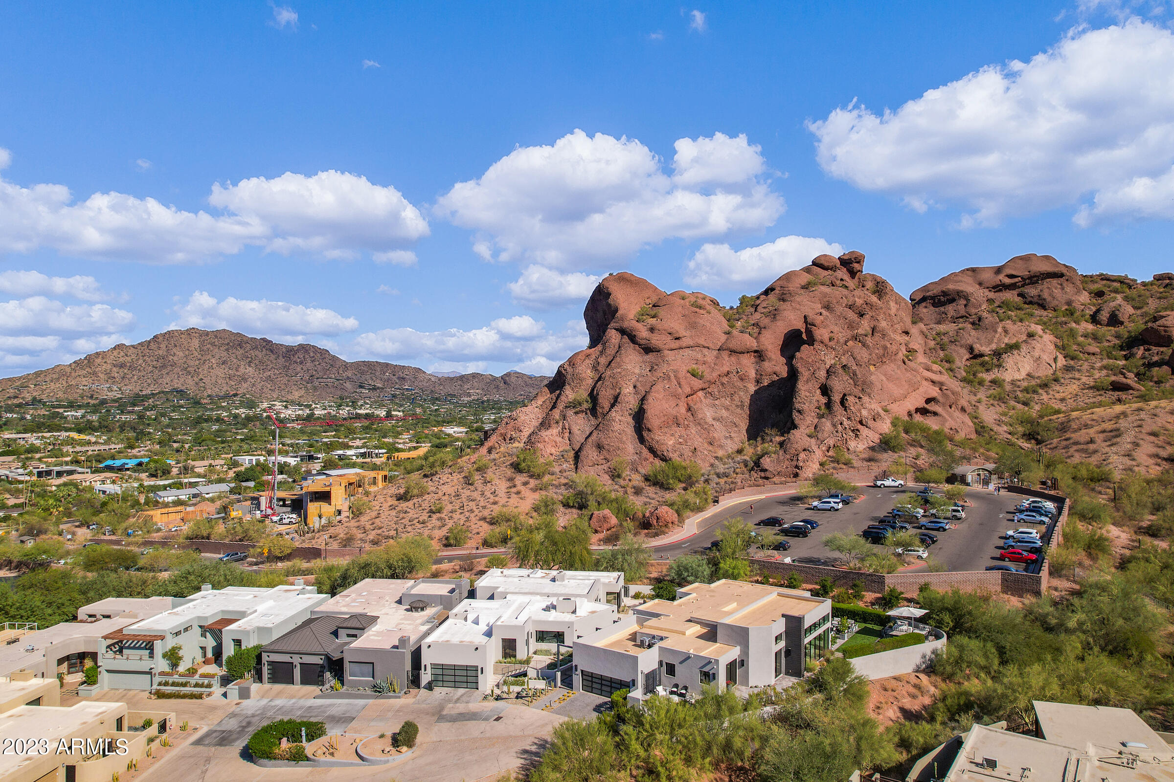 ECHO CANYON - Residential