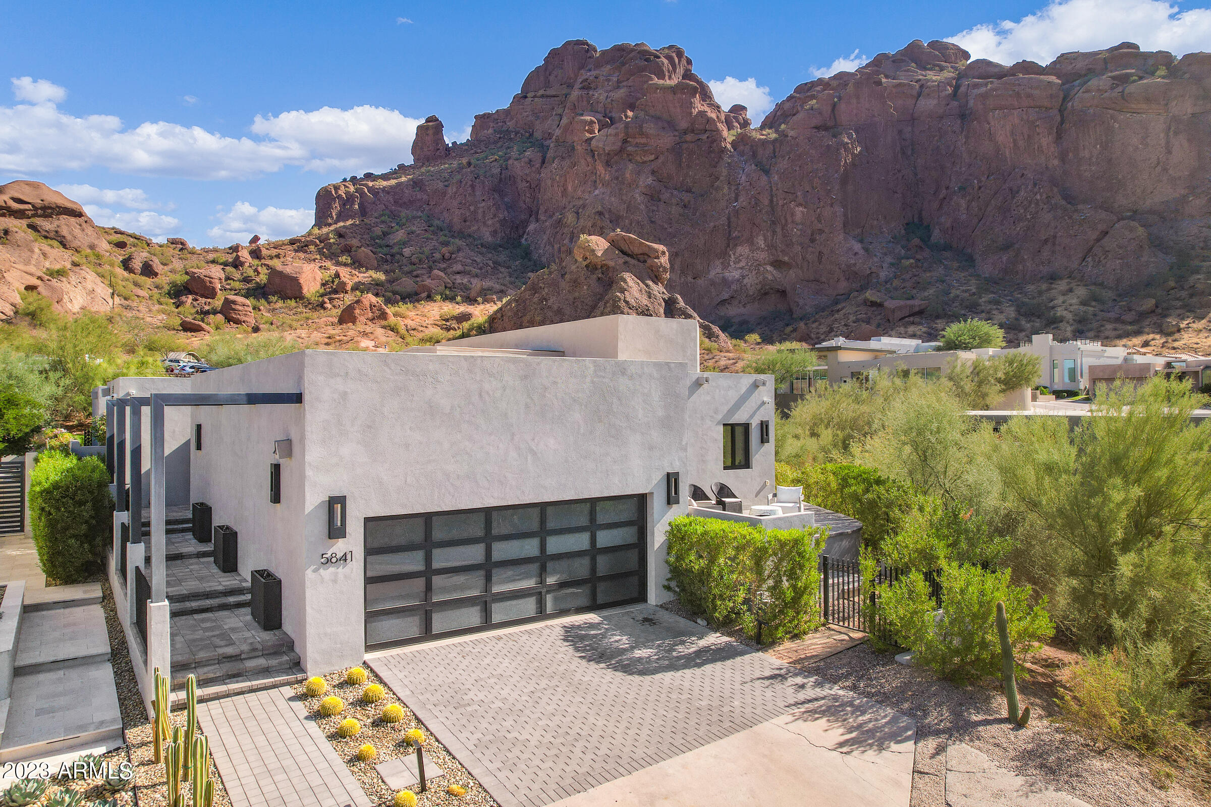 ECHO CANYON - Residential