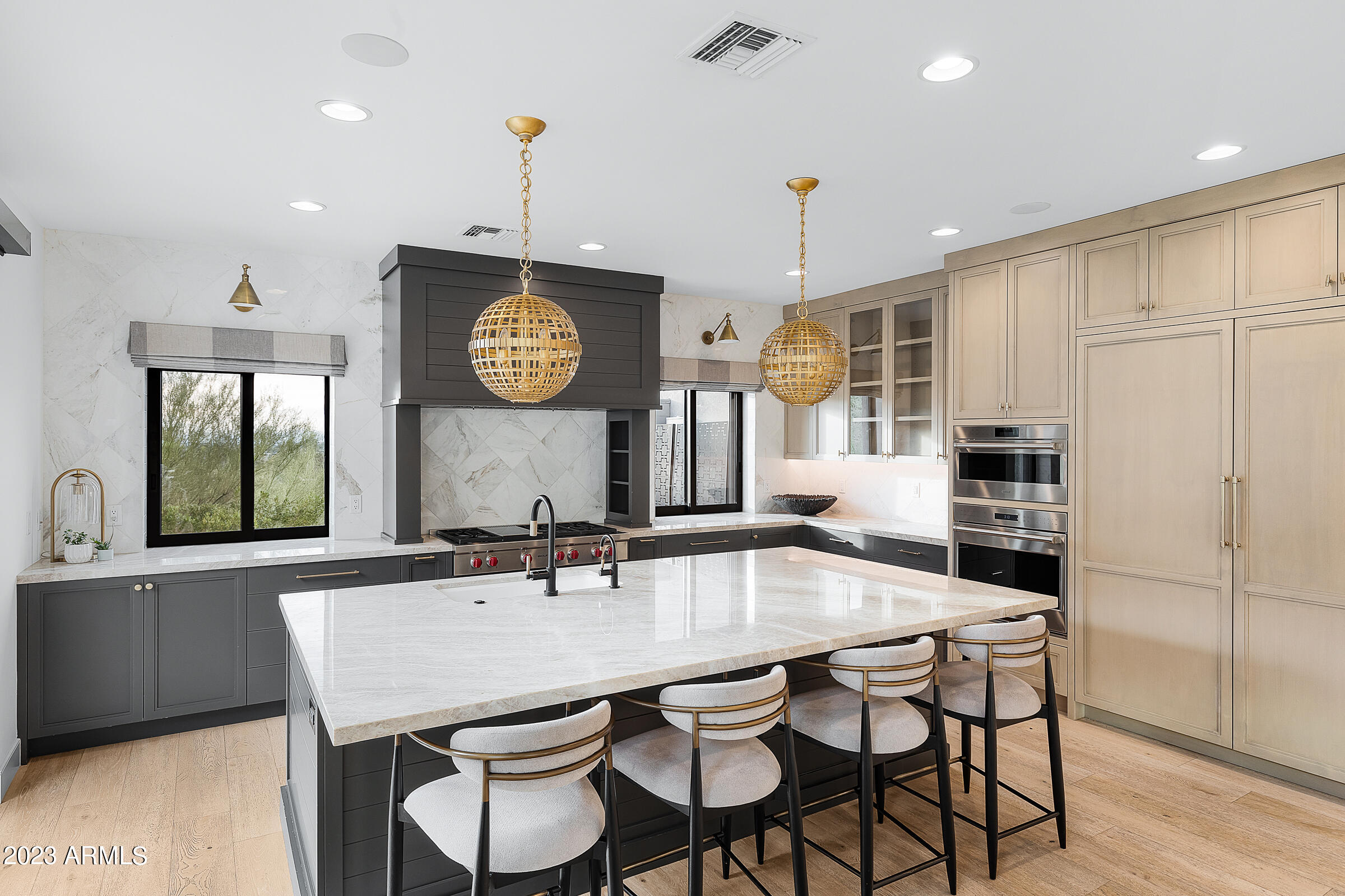 ECHO CANYON - Residential