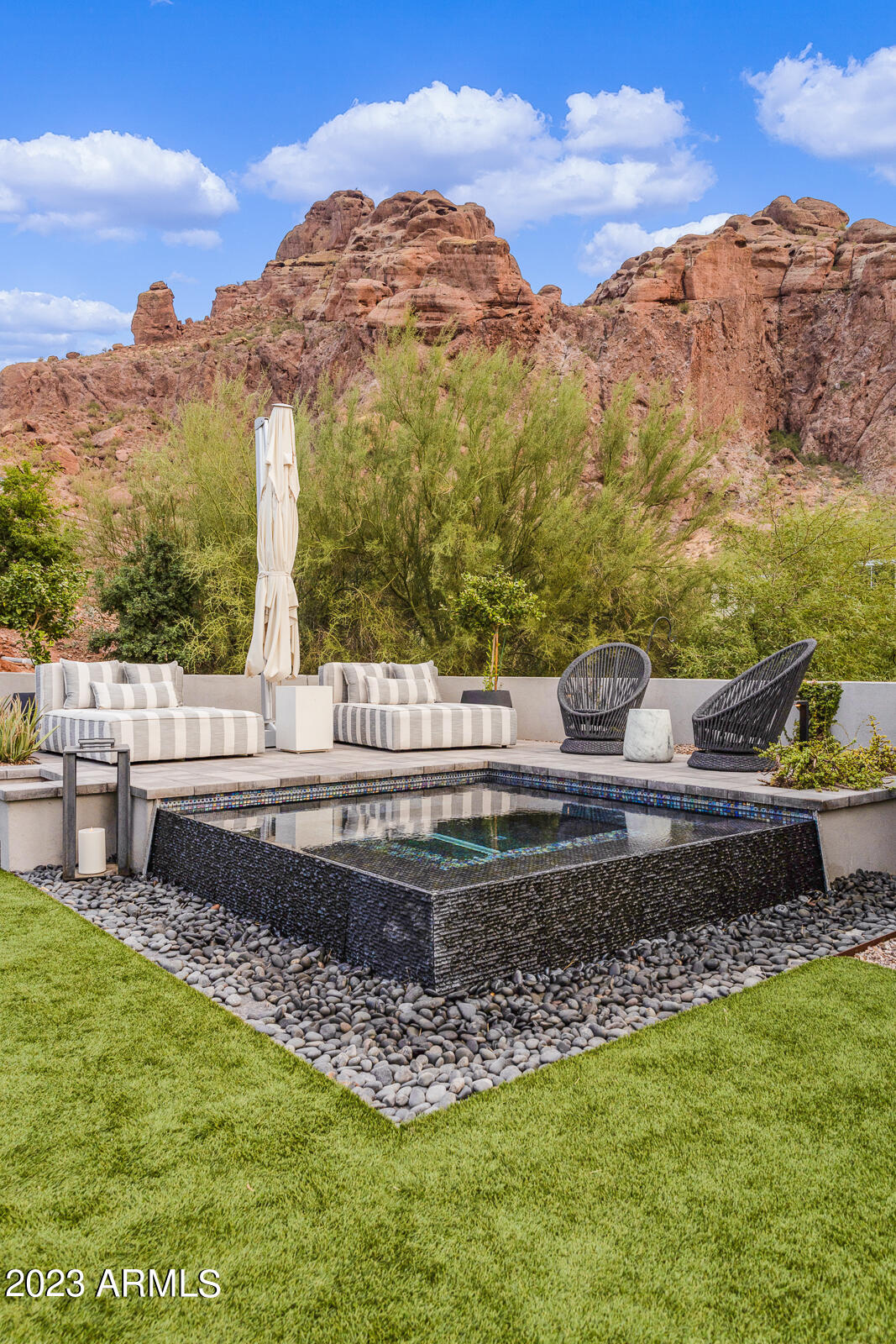 ECHO CANYON - Residential