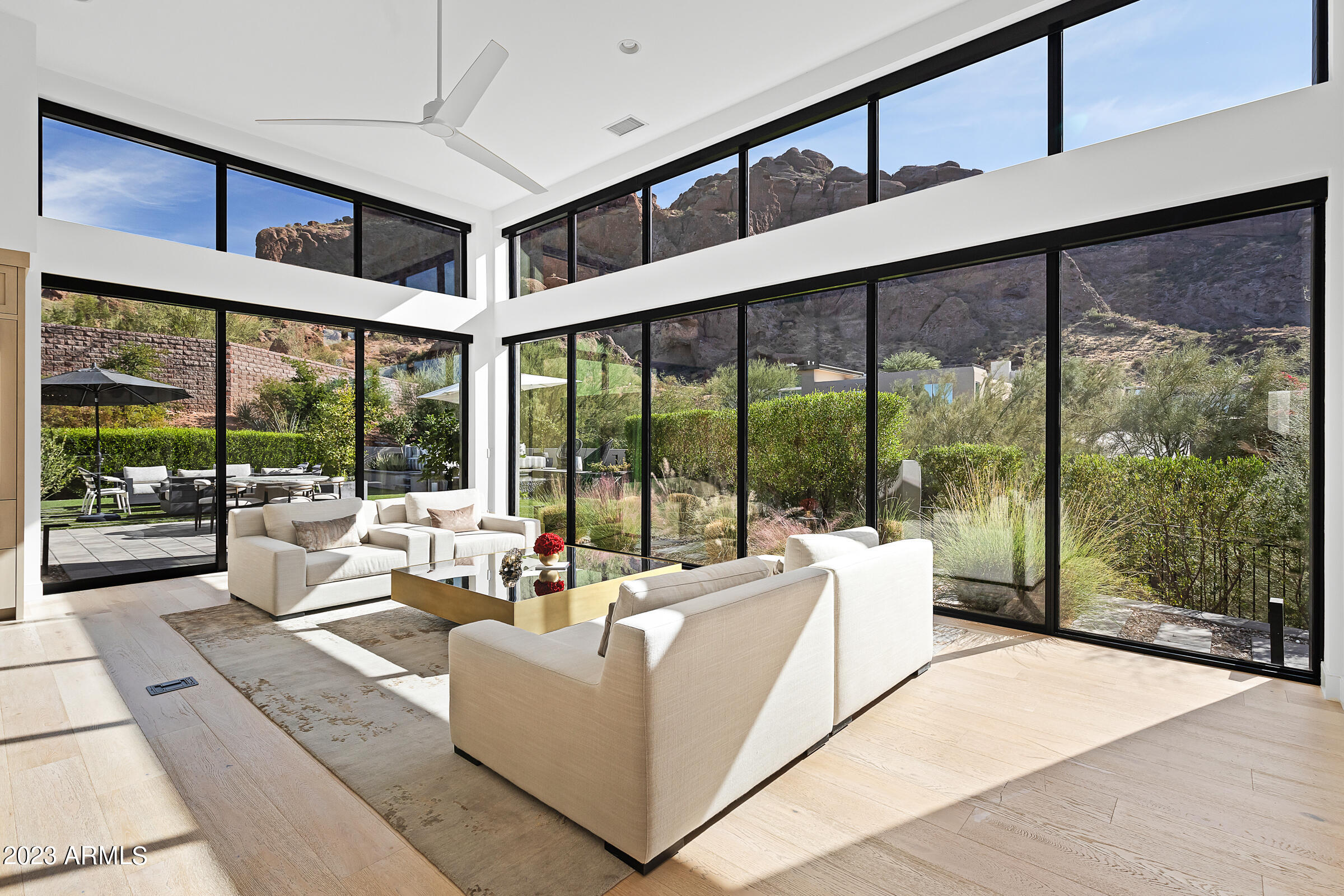 ECHO CANYON - Residential