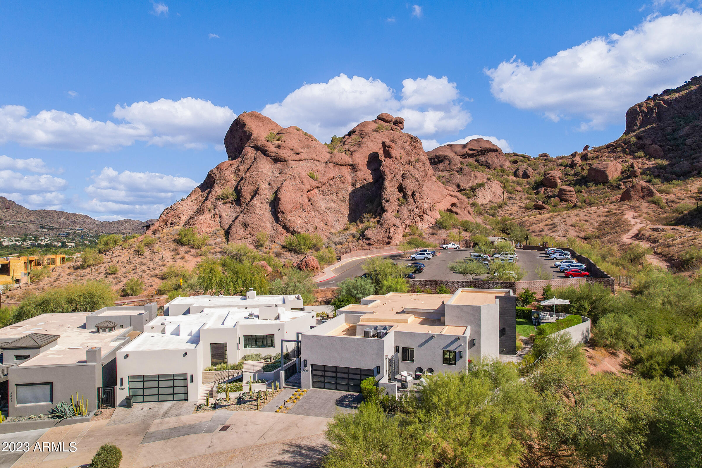 ECHO CANYON - Residential