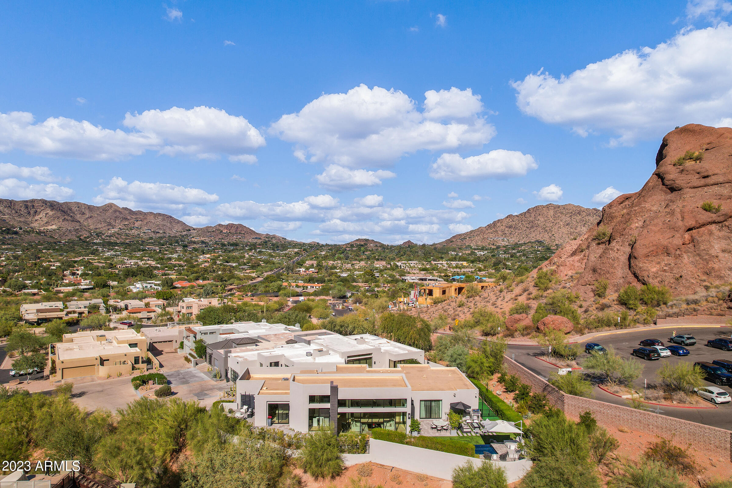 ECHO CANYON - Residential