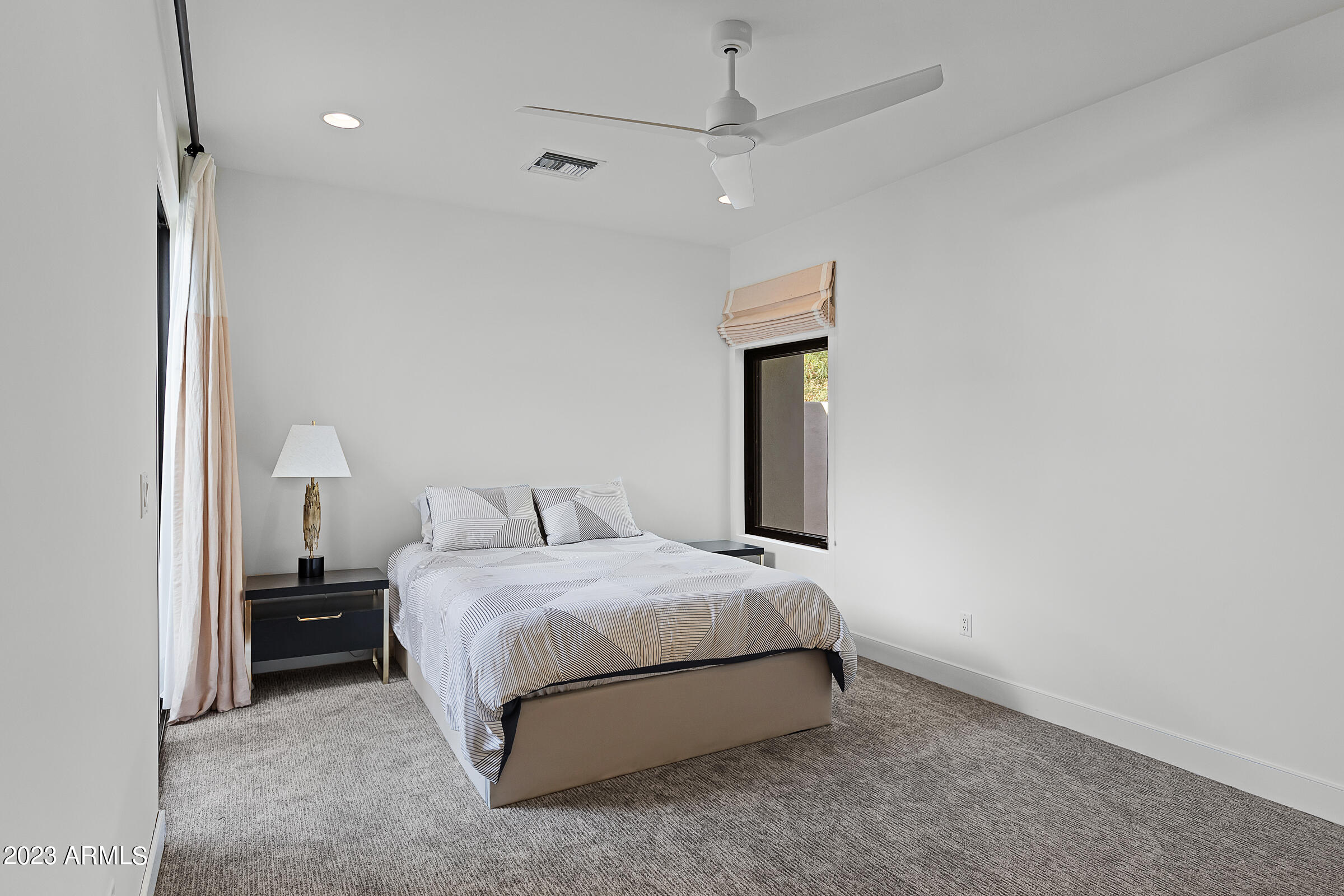 ECHO CANYON - Residential
