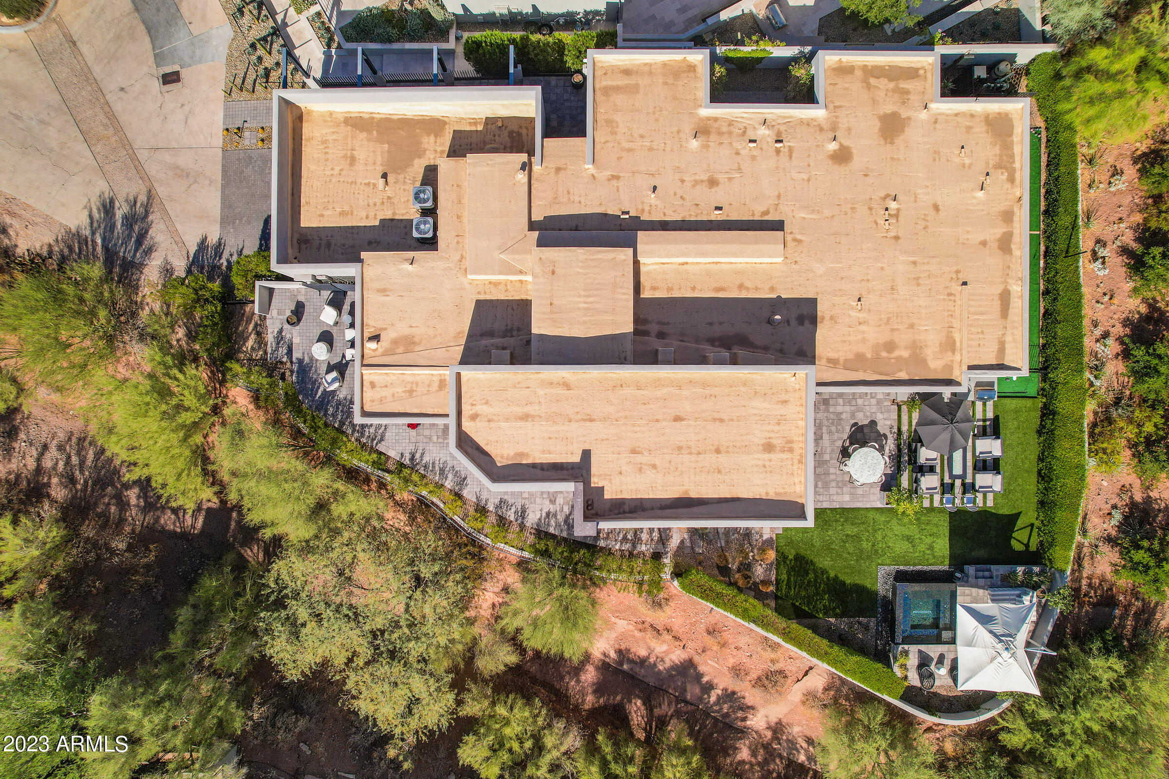 ECHO CANYON - Residential