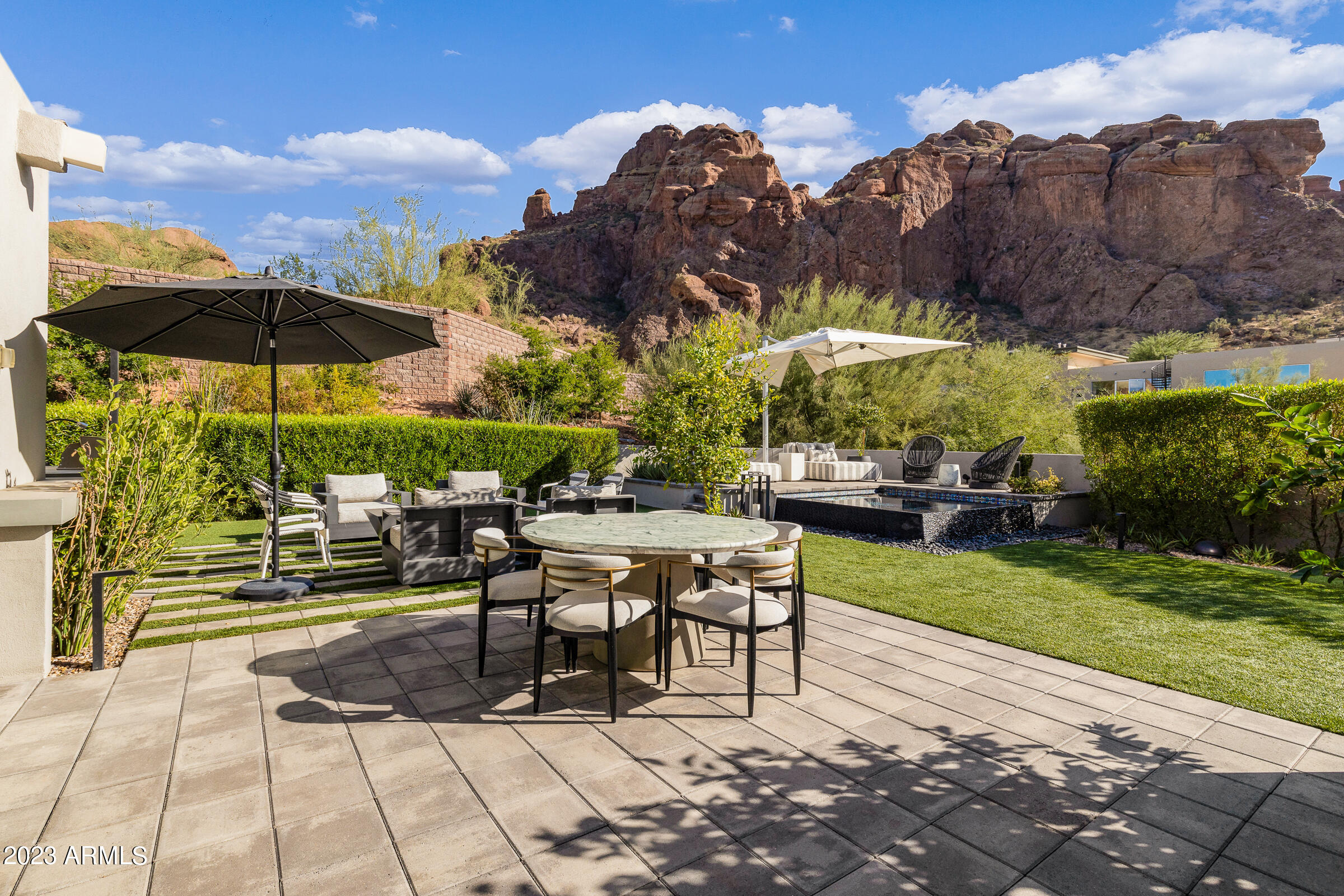 ECHO CANYON - Residential