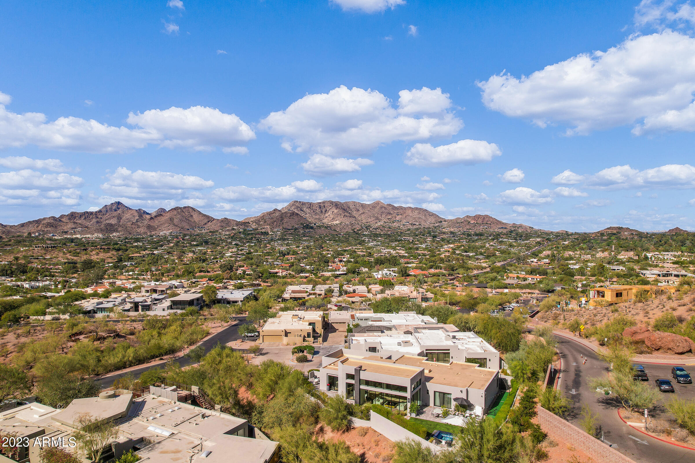ECHO CANYON - Residential