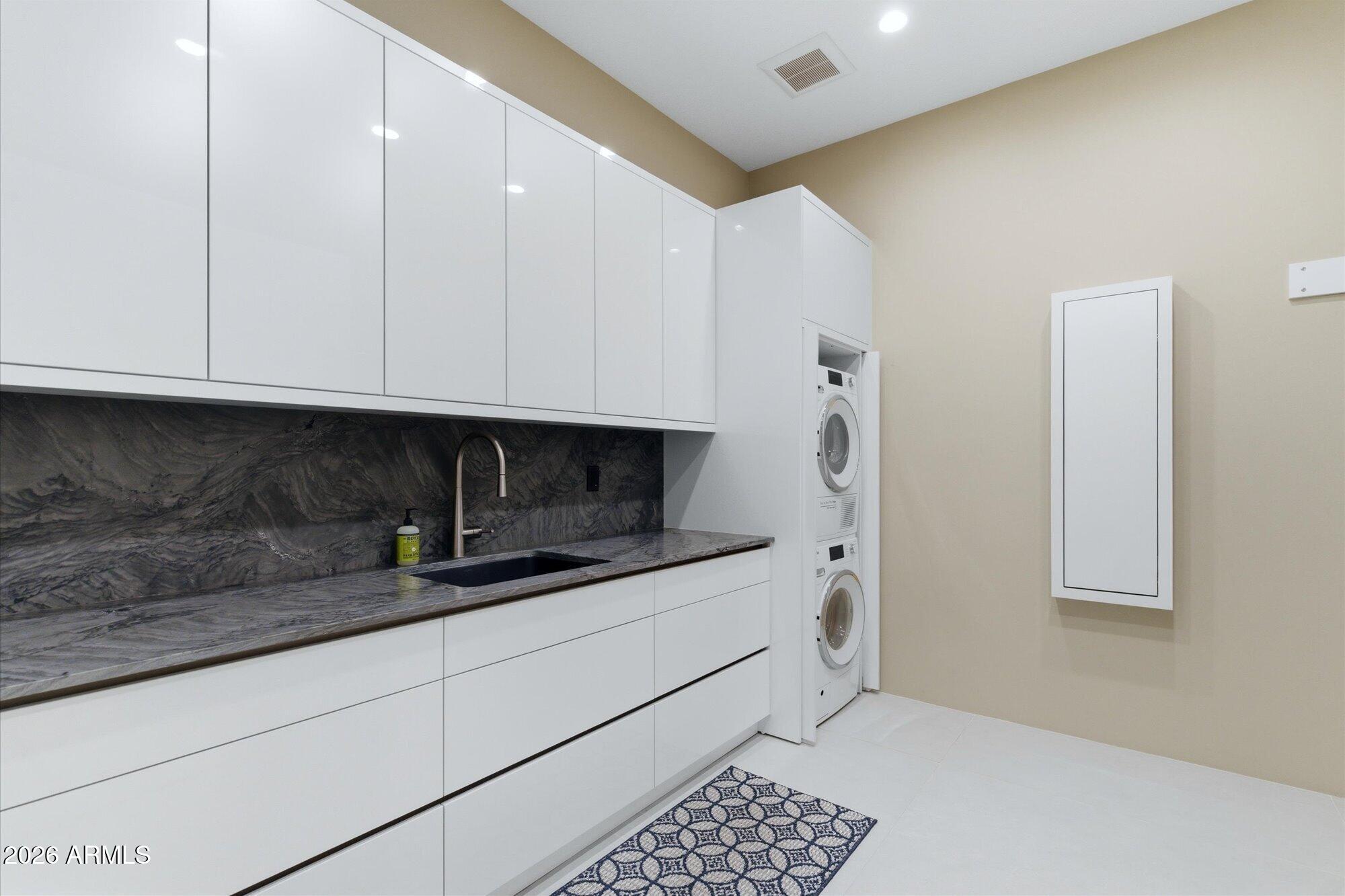 CAREFREE PLAT 3B - Residential