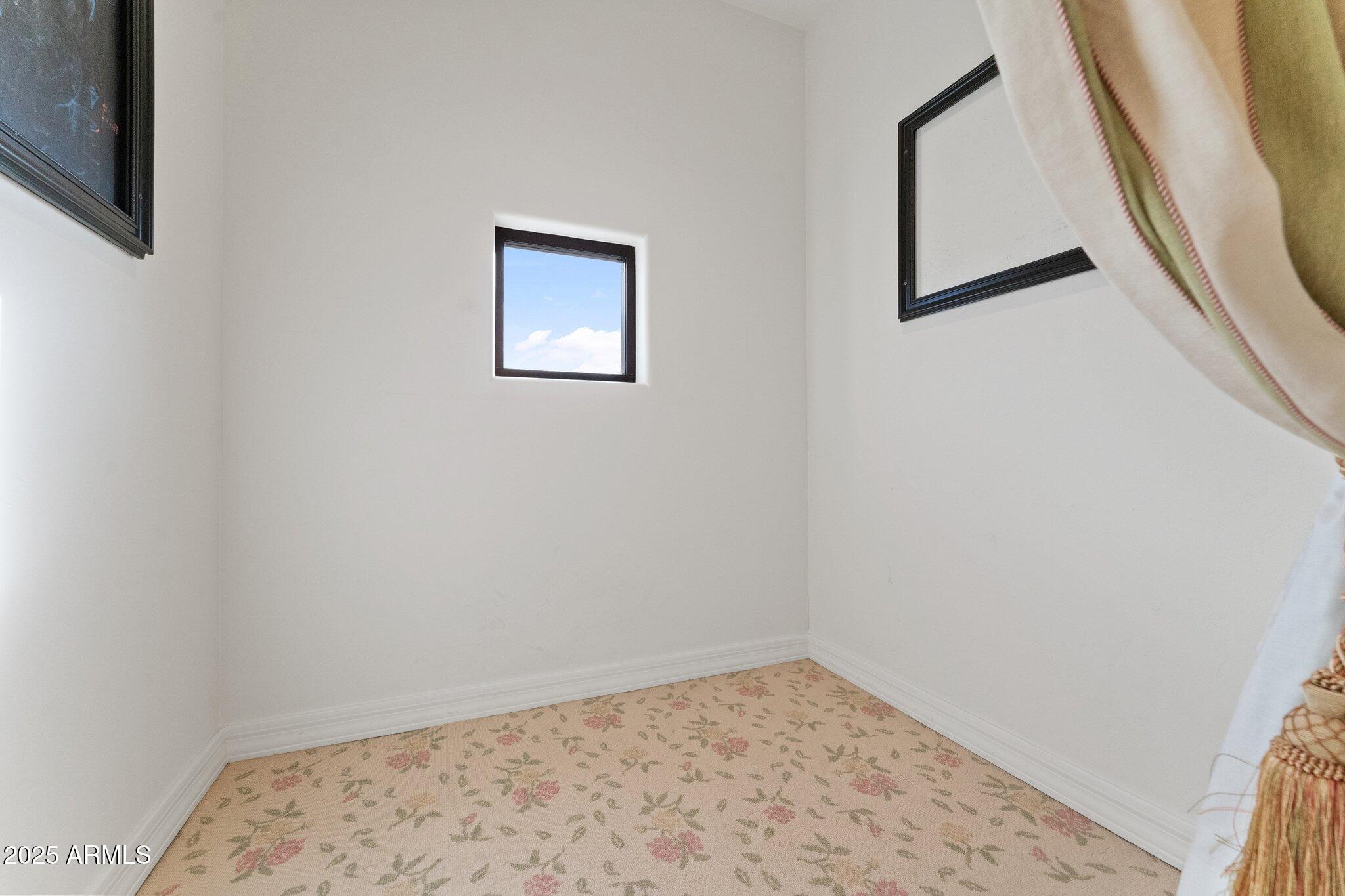 PORTALES DEL SOL - Residential