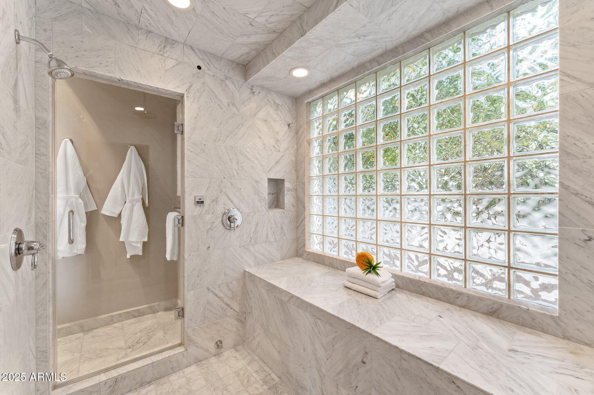 PORTALES DEL SOL - Residential