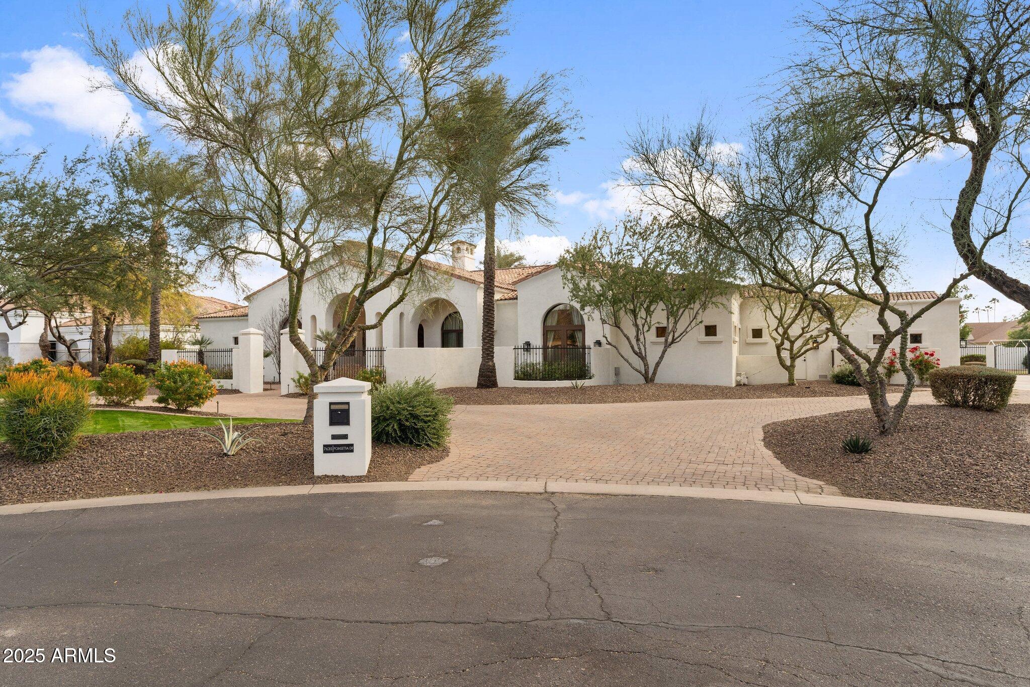 PORTALES DEL SOL - Residential