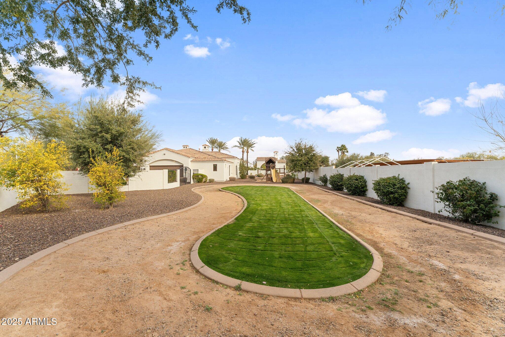 PORTALES DEL SOL - Residential