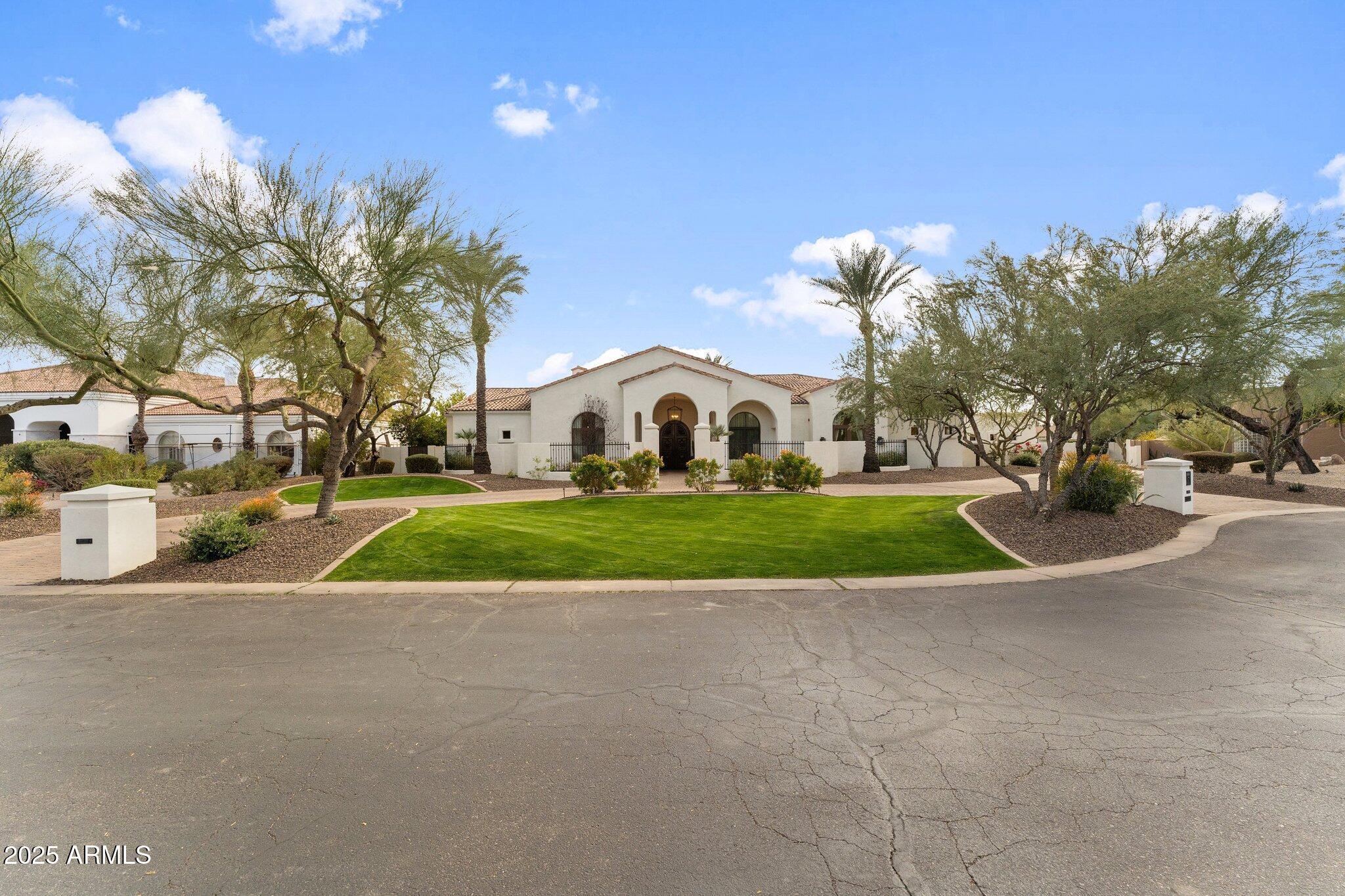 PORTALES DEL SOL - Residential