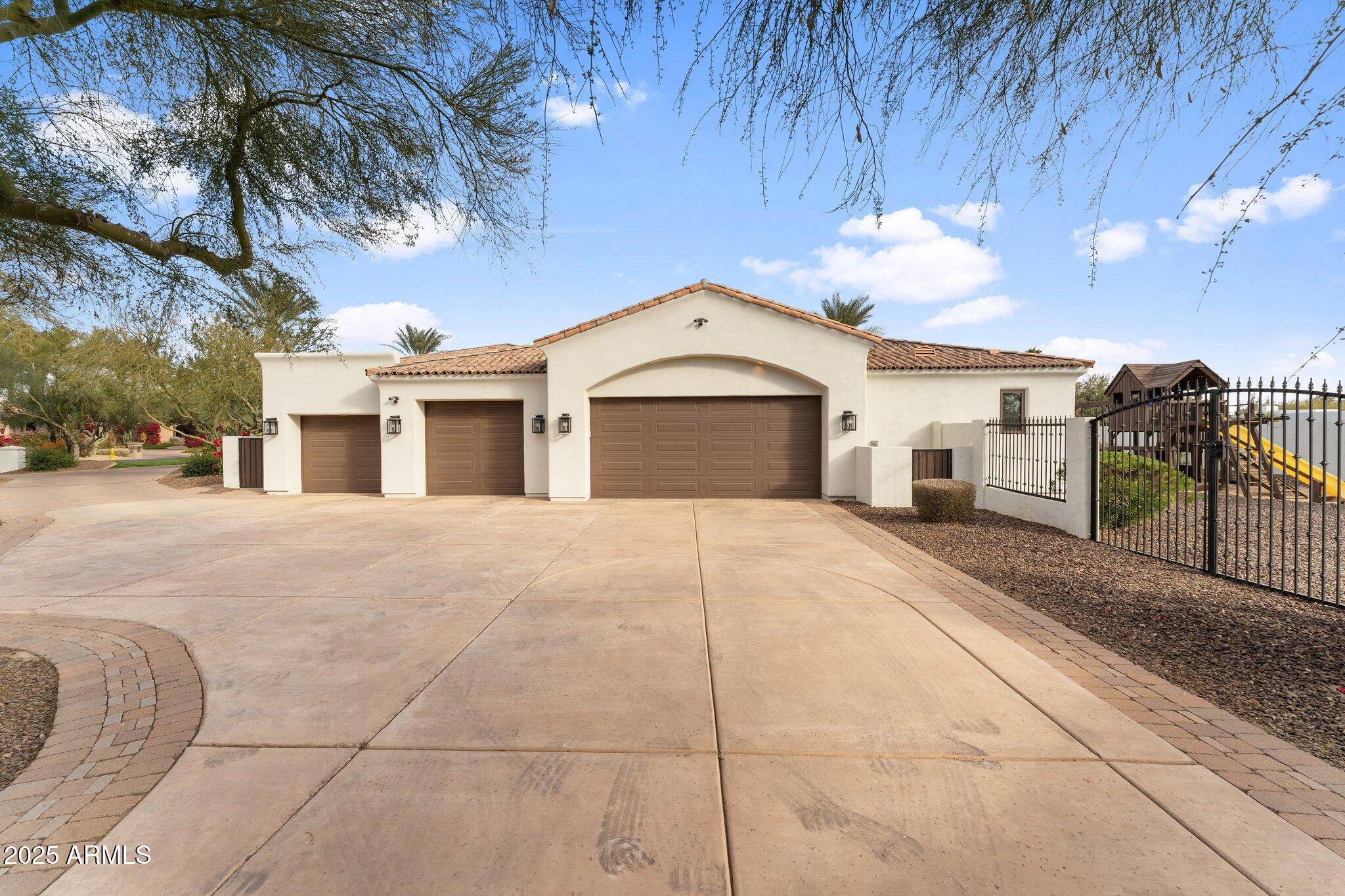 PORTALES DEL SOL - Residential