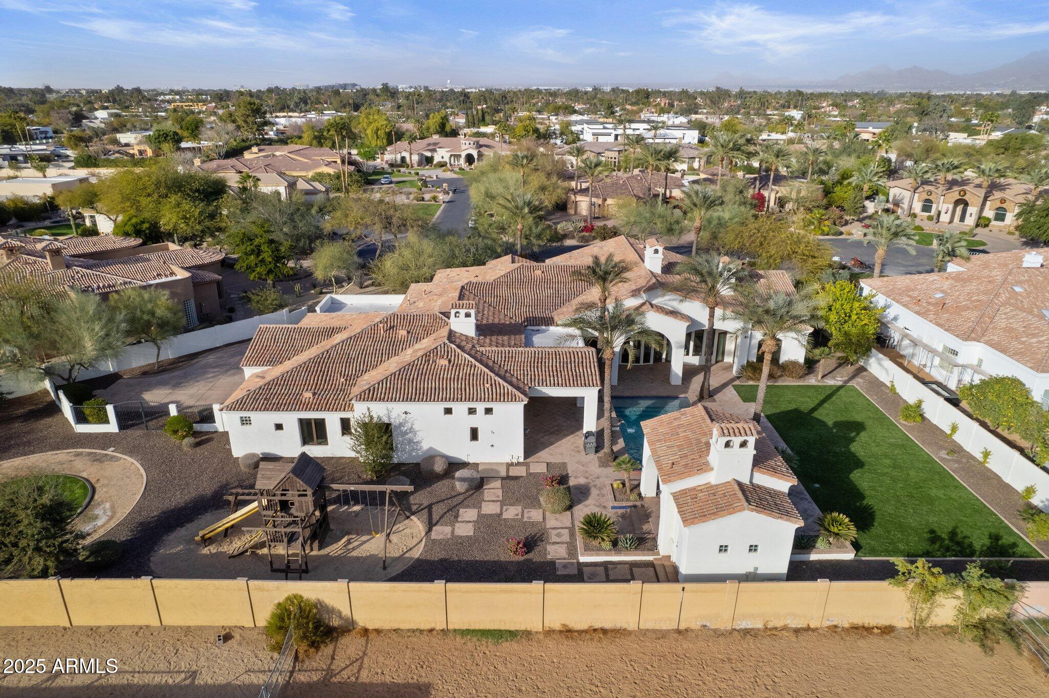 PORTALES DEL SOL - Residential