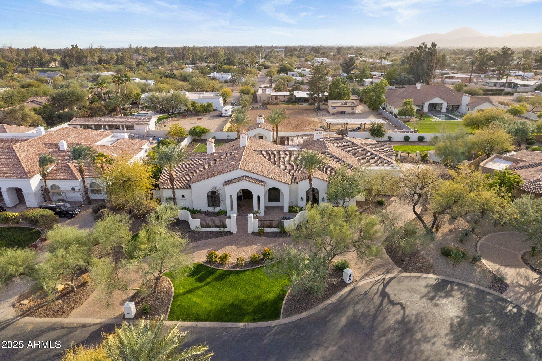 PORTALES DEL SOL - Residential