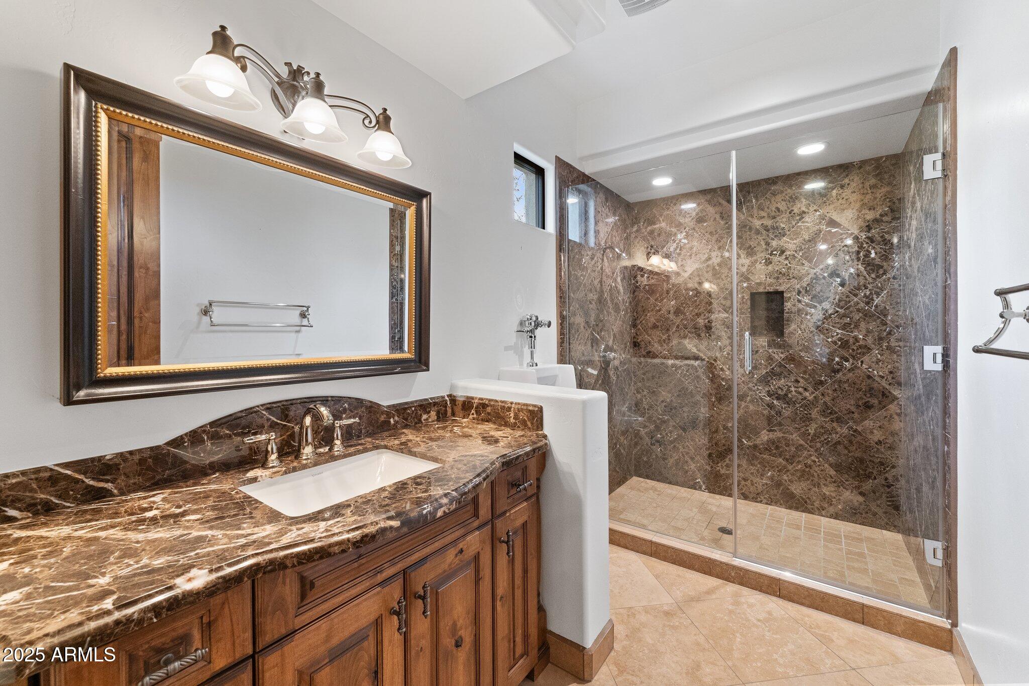 PORTALES DEL SOL - Residential
