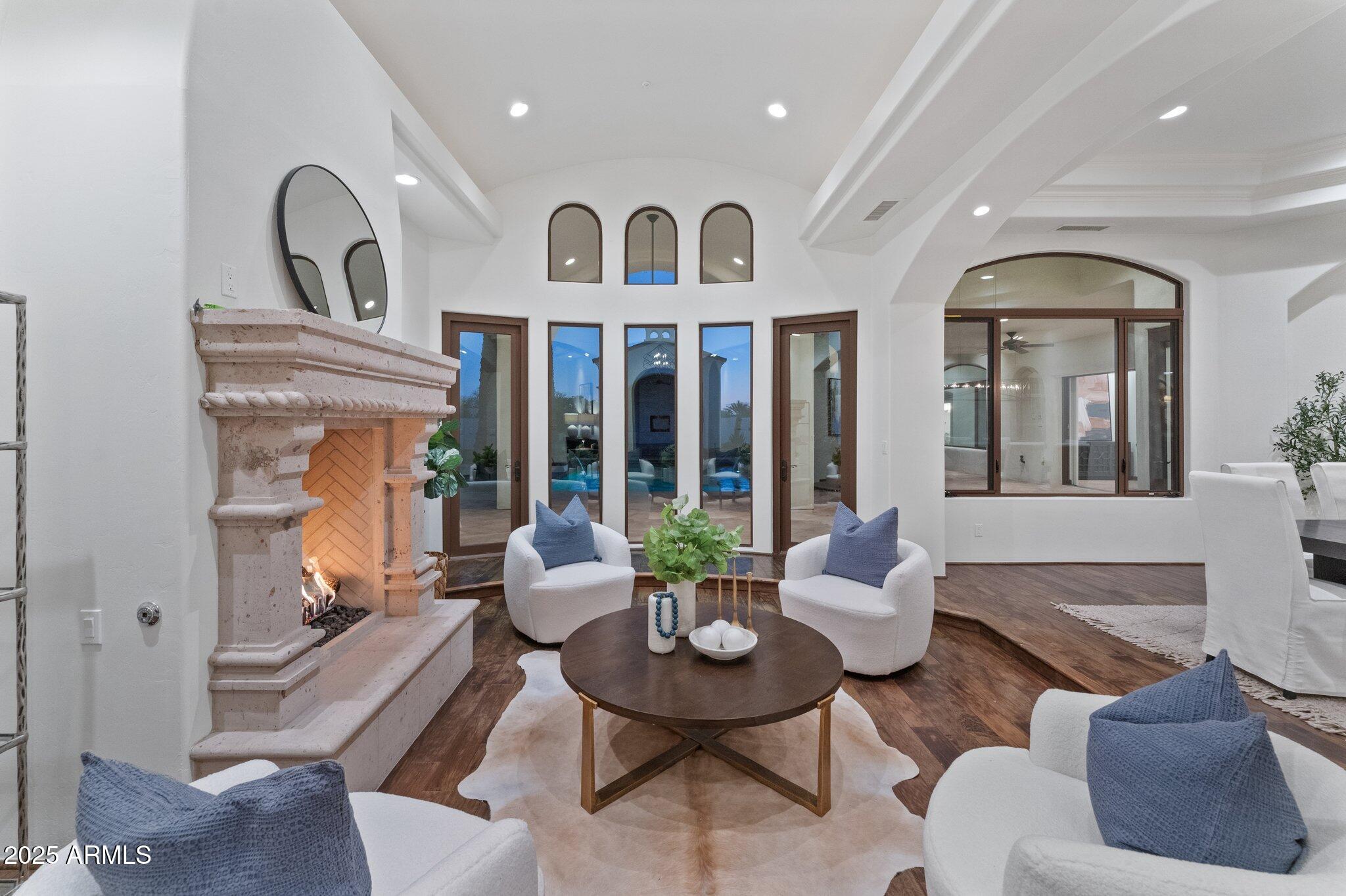 PORTALES DEL SOL - Residential