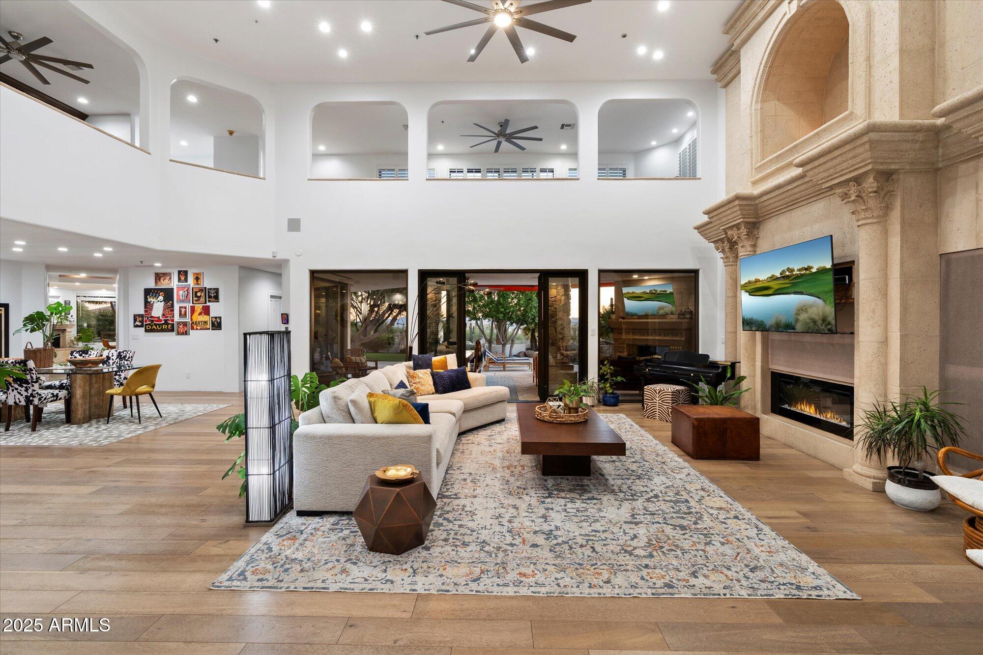 PINNACLE PEAK HEIGHTS UNIT 3 - Residential