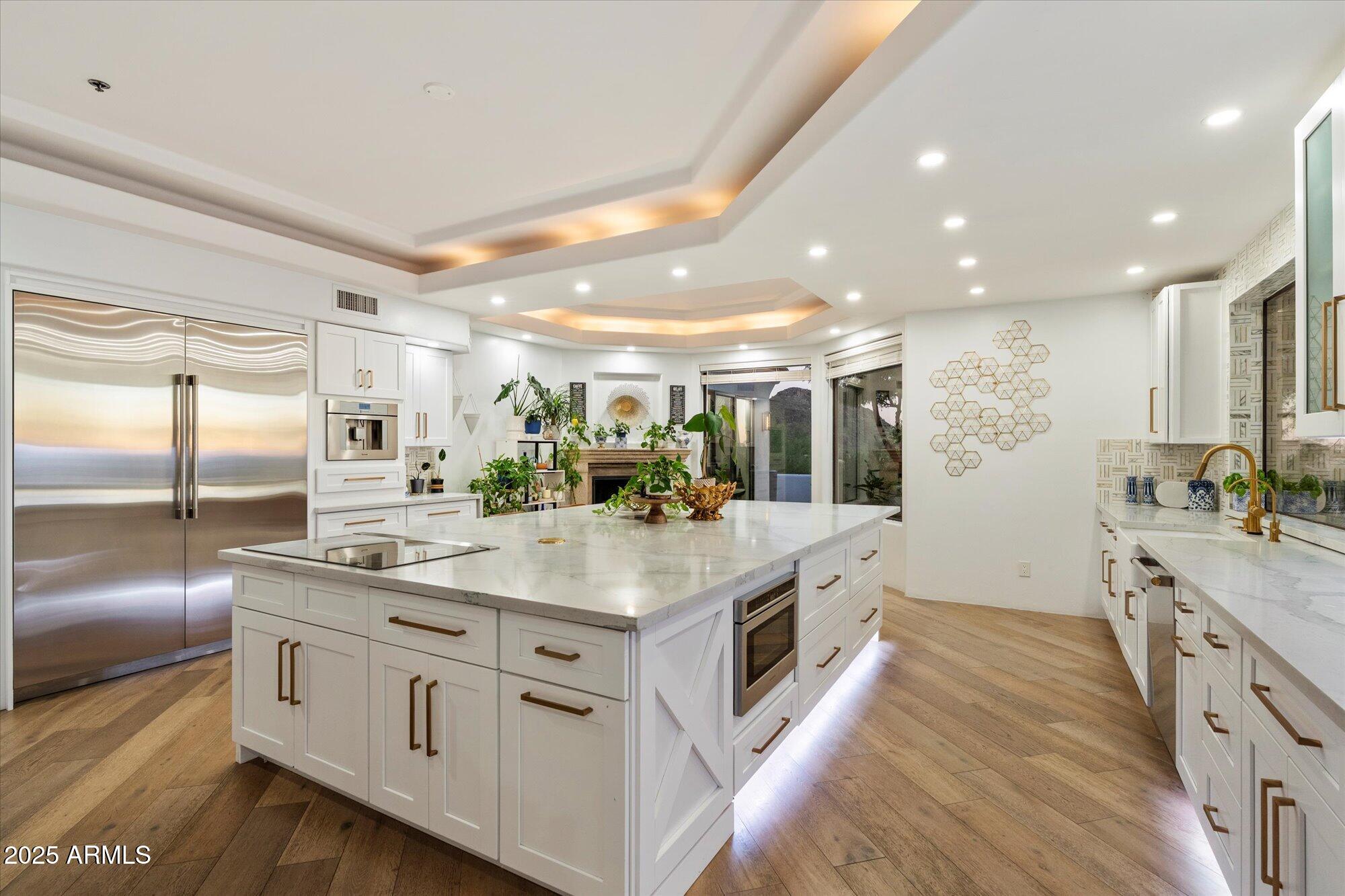 PINNACLE PEAK HEIGHTS UNIT 3 - Residential