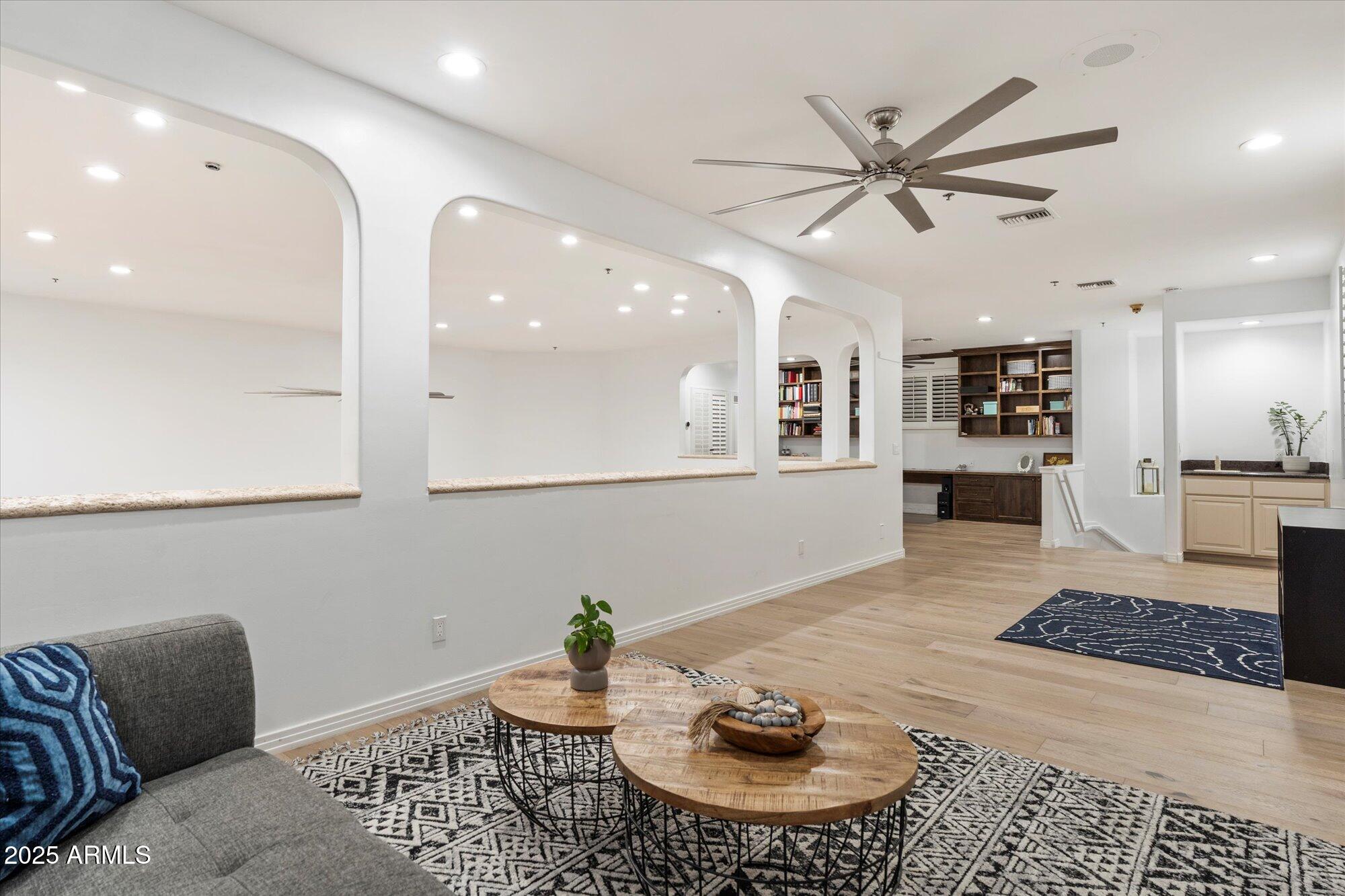 PINNACLE PEAK HEIGHTS UNIT 3 - Residential
