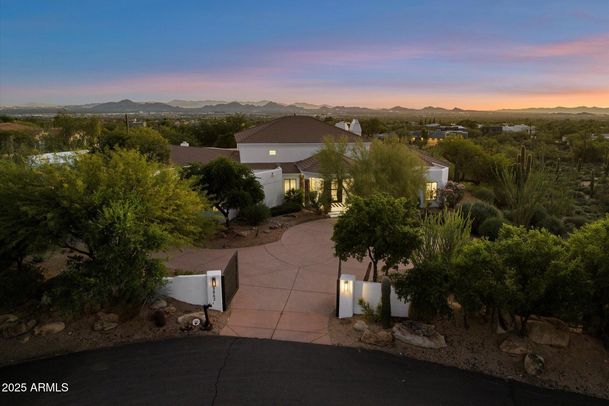 PINNACLE PEAK HEIGHTS UNIT 3 - Residential