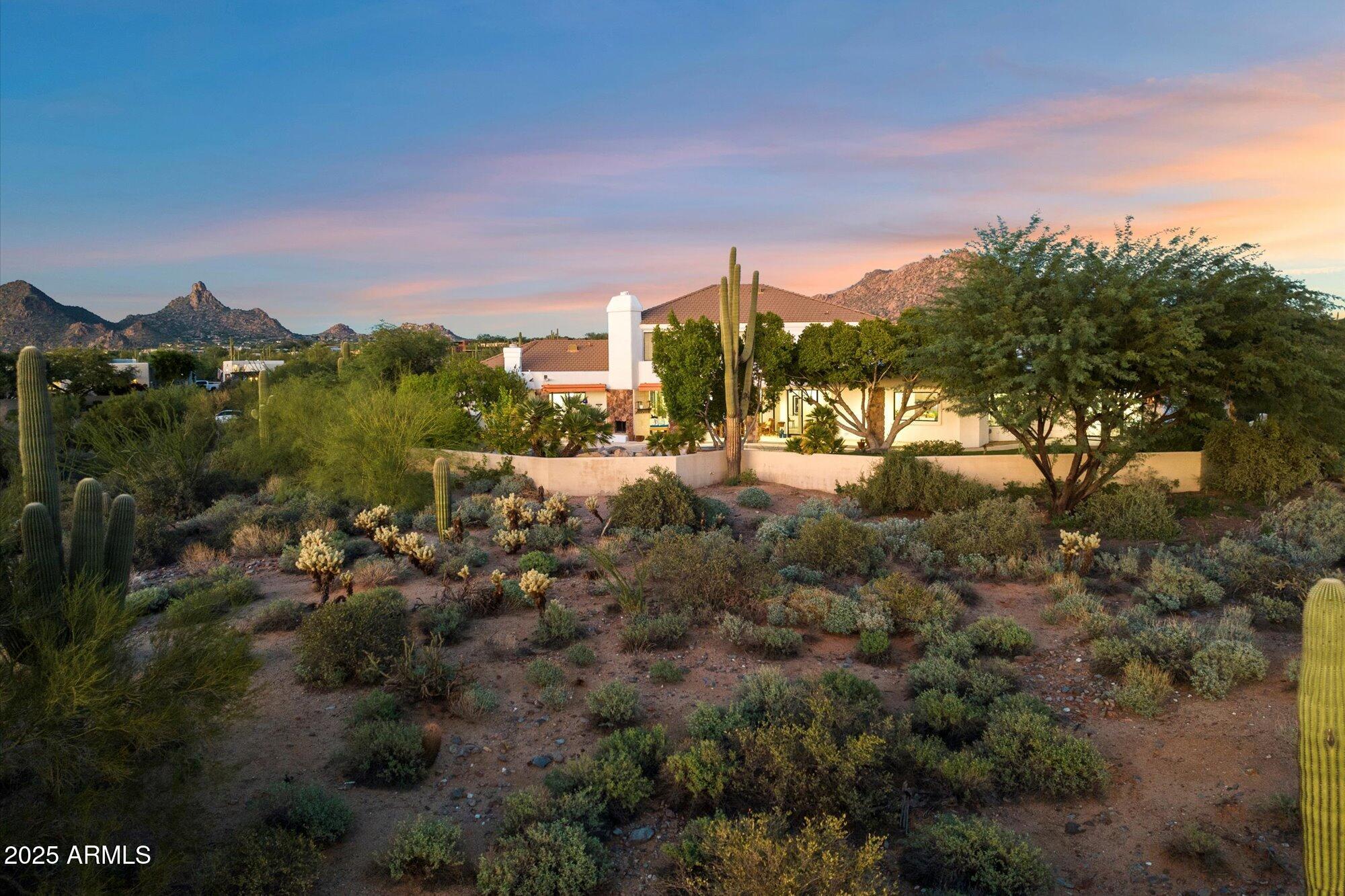 PINNACLE PEAK HEIGHTS UNIT 3 - Residential