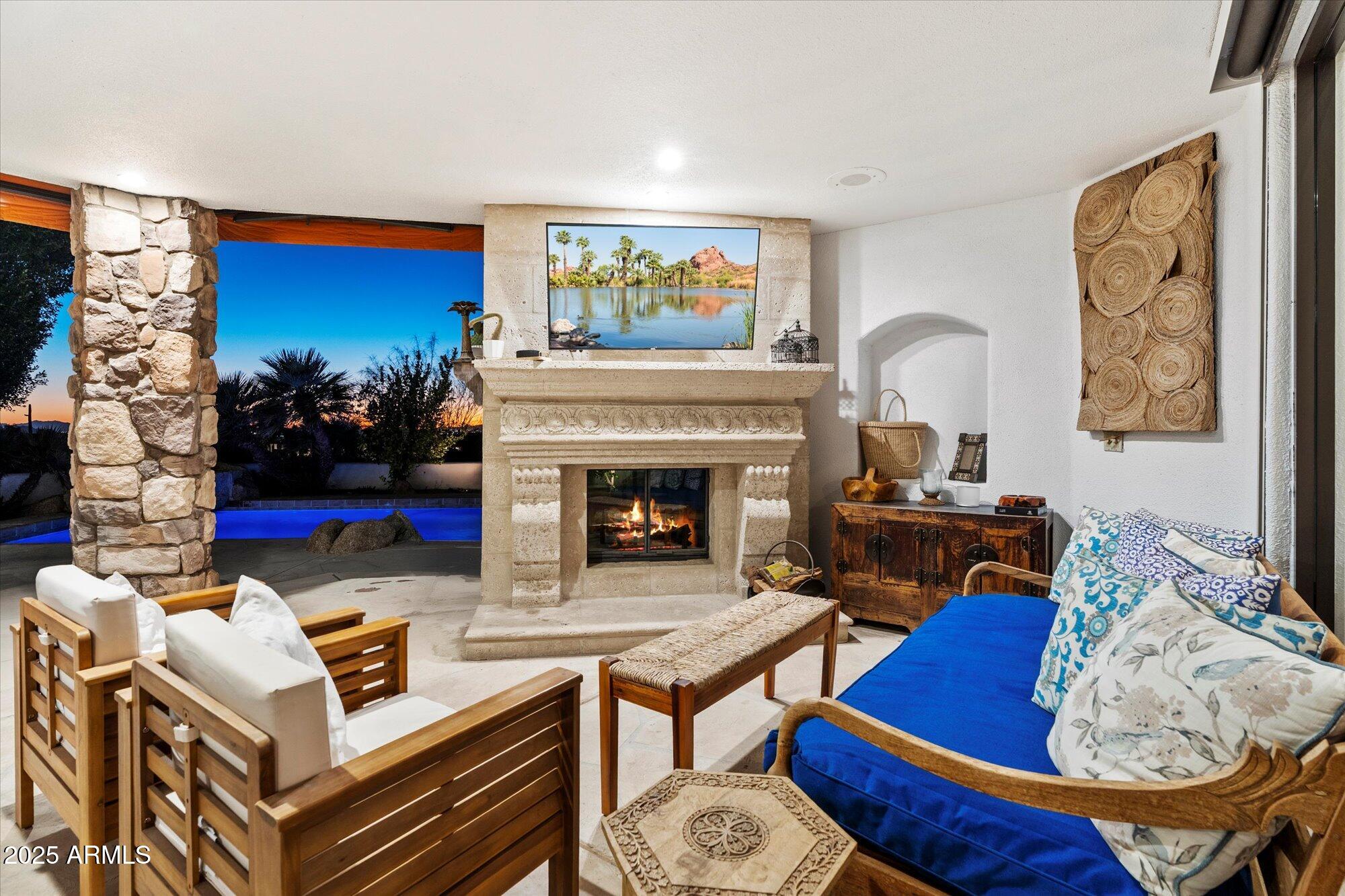 PINNACLE PEAK HEIGHTS UNIT 3 - Residential