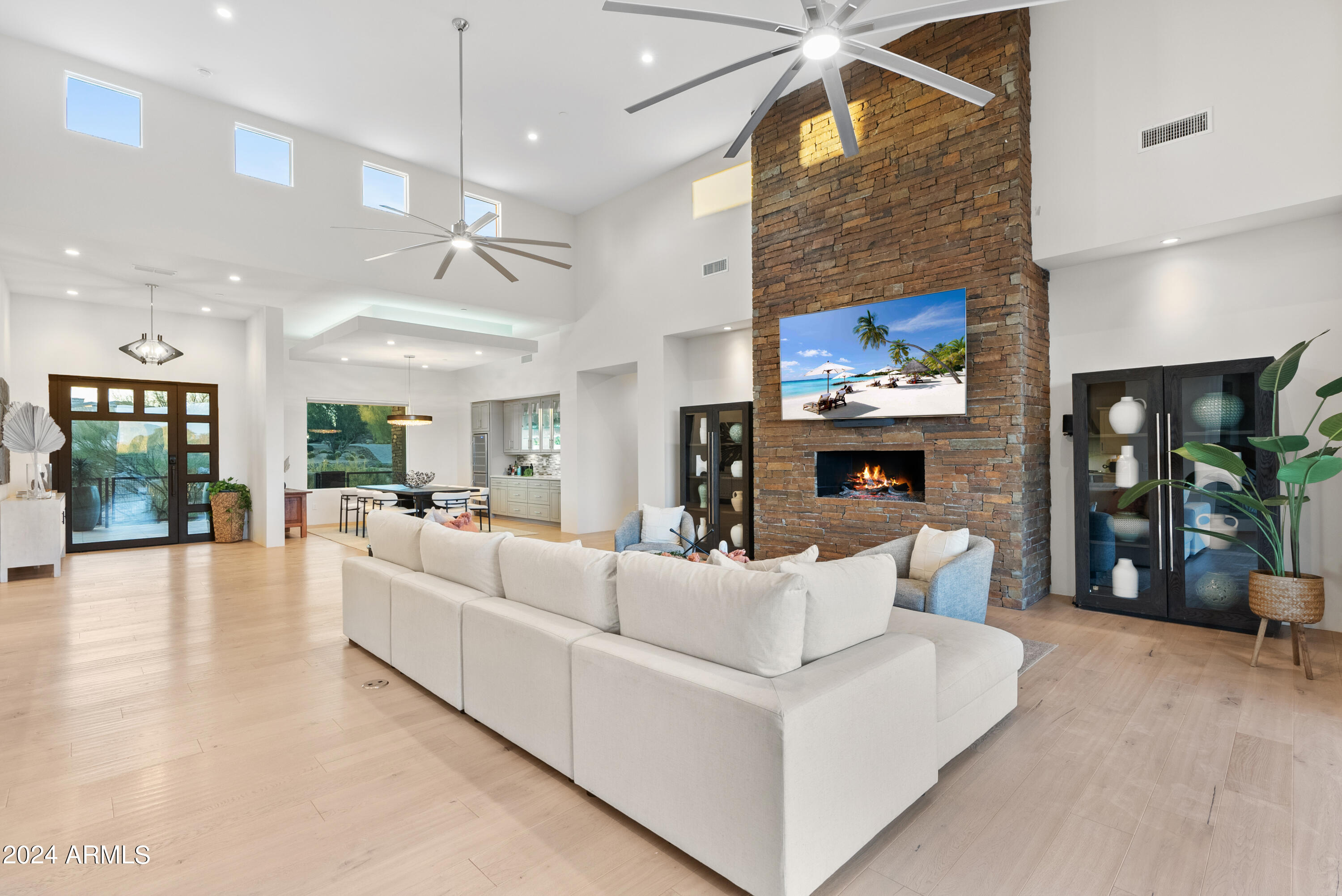 MIRABEL CLUB - Residential
