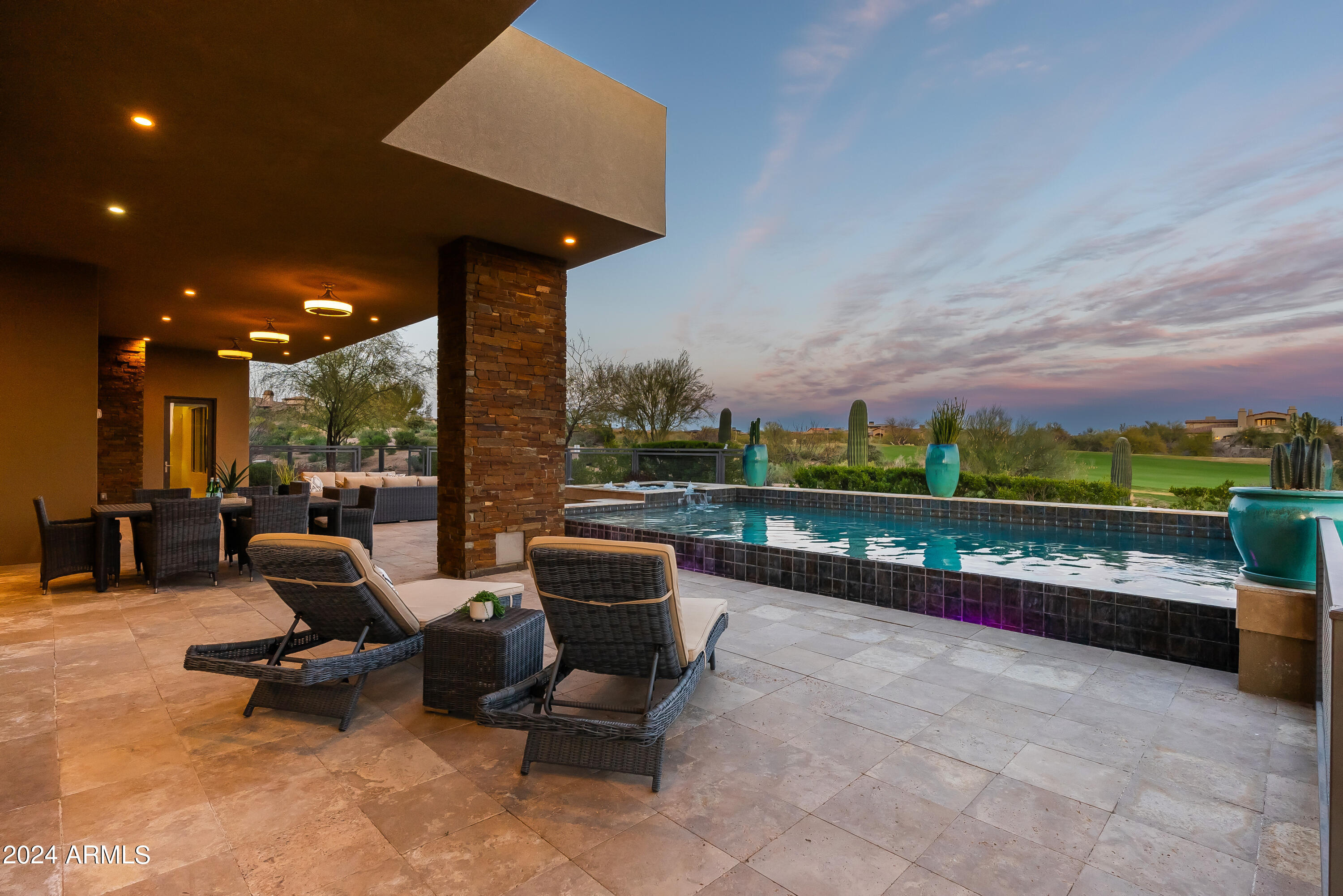 MIRABEL CLUB - Residential
