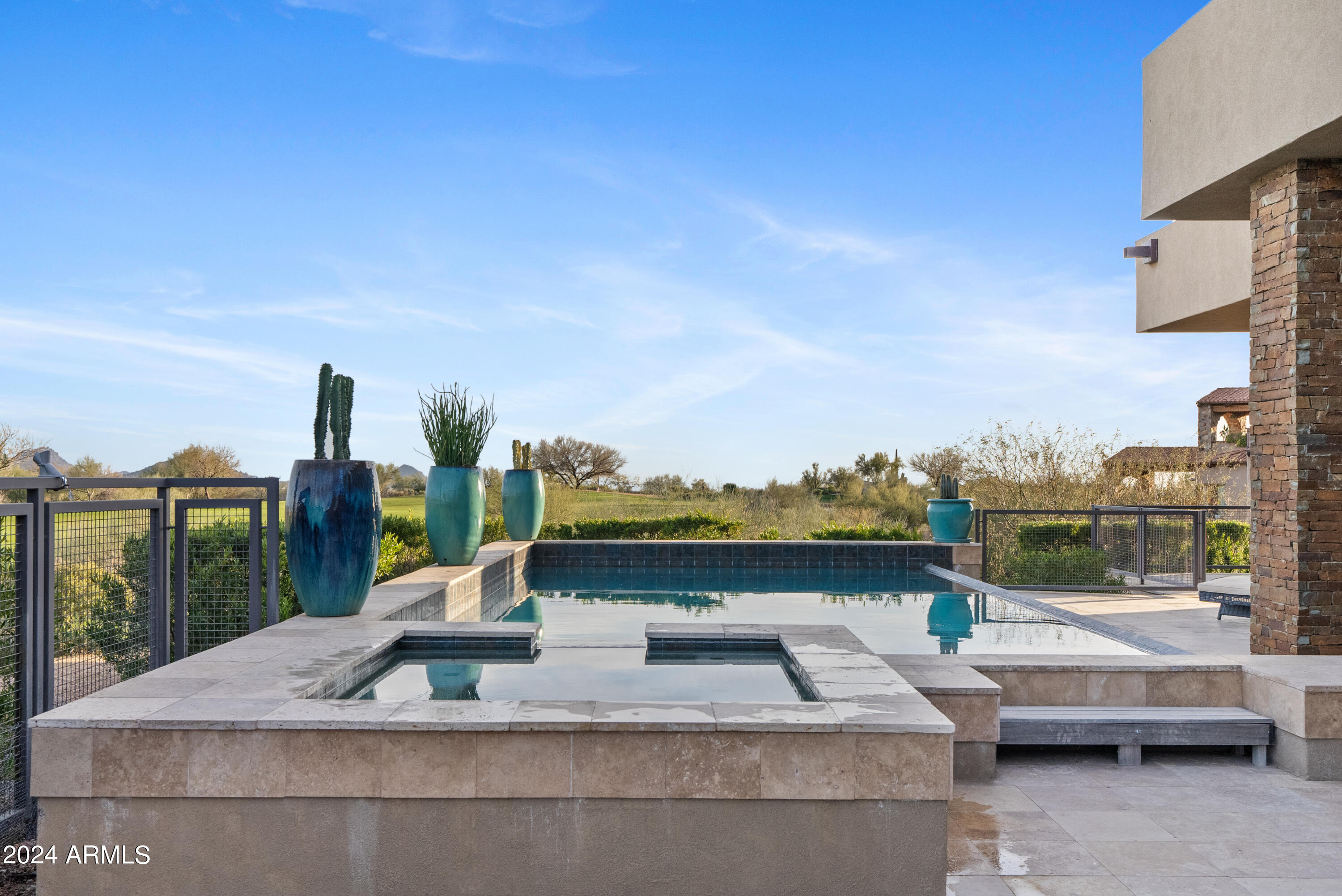 MIRABEL CLUB - Residential