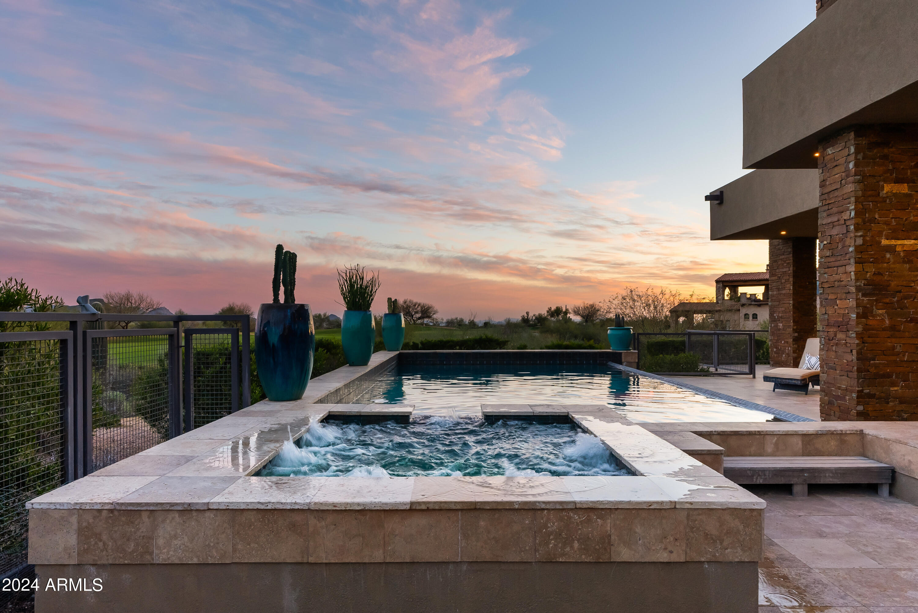 MIRABEL CLUB - Residential