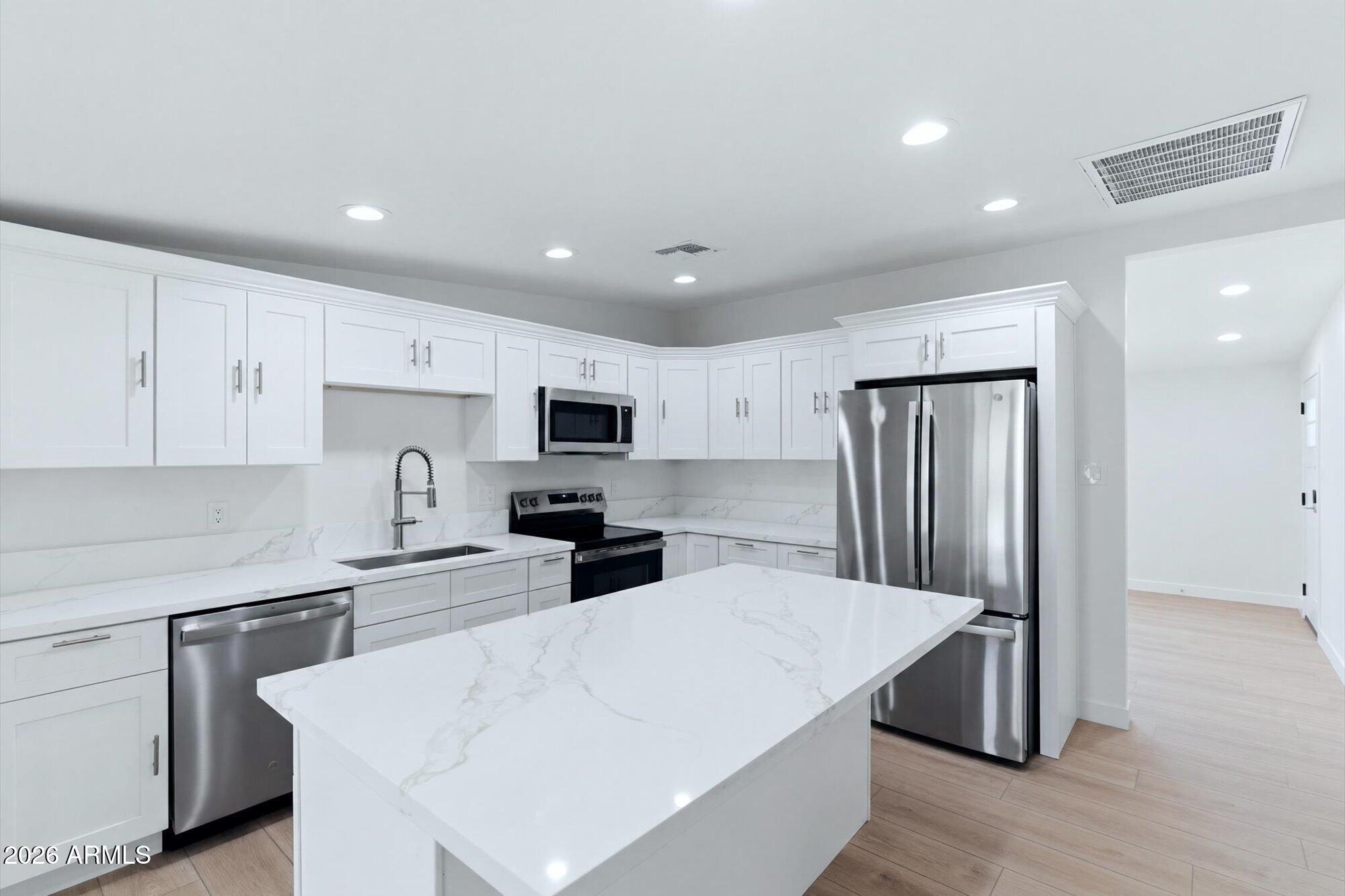 JEFFERY LEIGH LOTS 1-20 26-64 - Residential