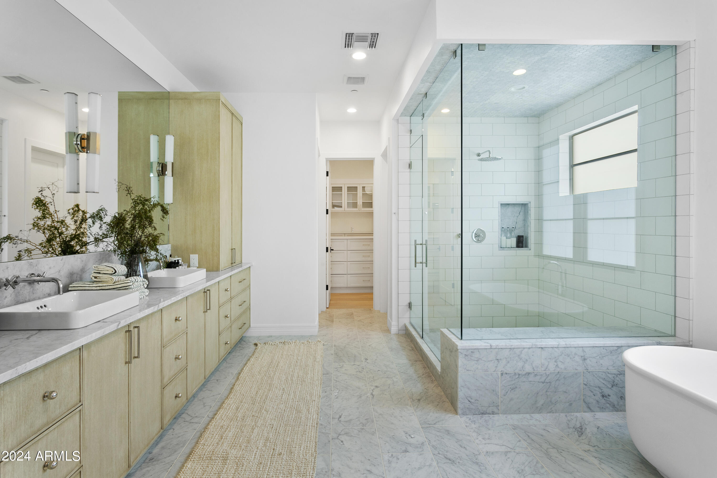 PARADISE VALLEY RANCHOS 2 - Residential