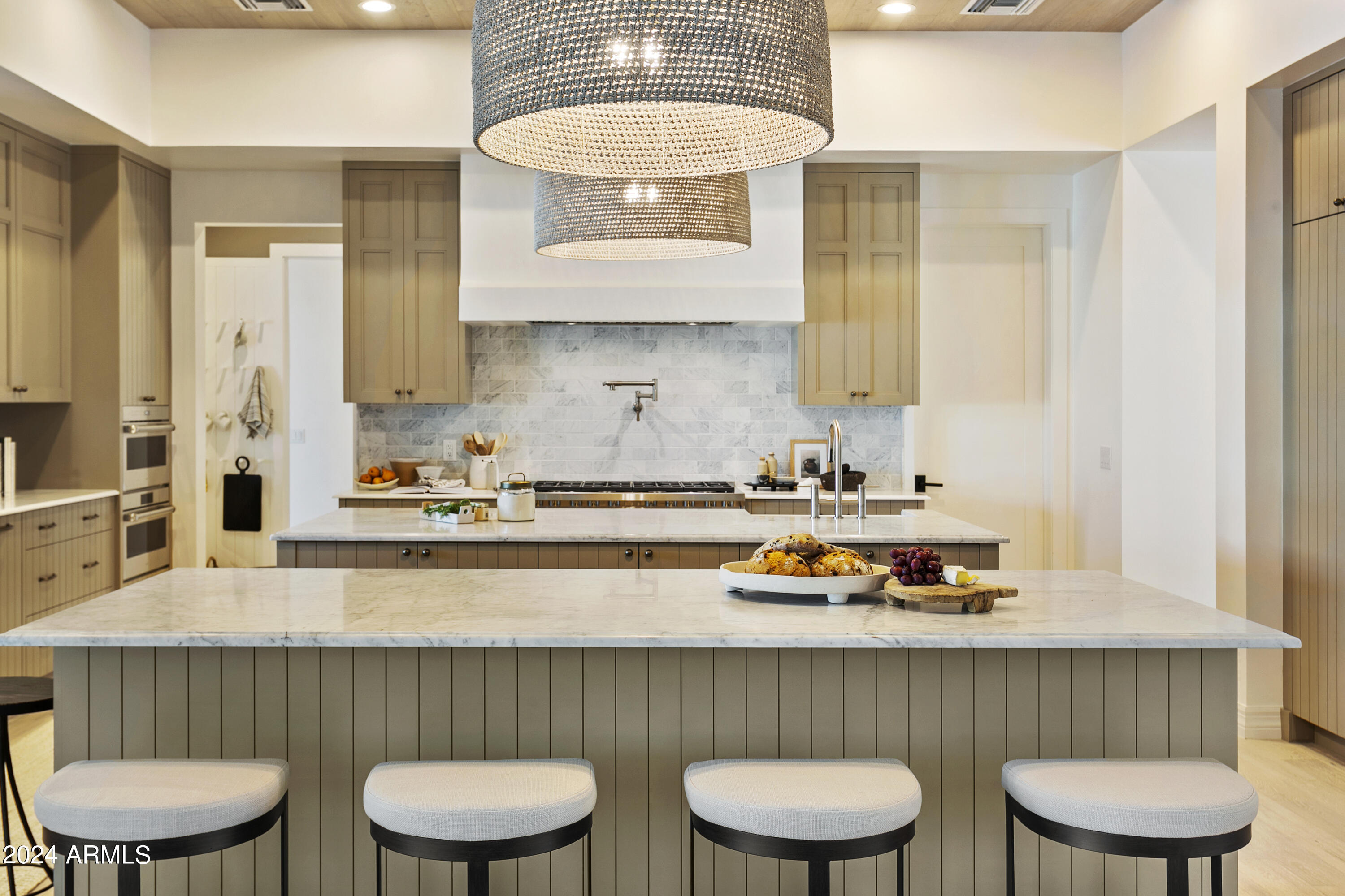 PARADISE VALLEY RANCHOS 2 - Residential
