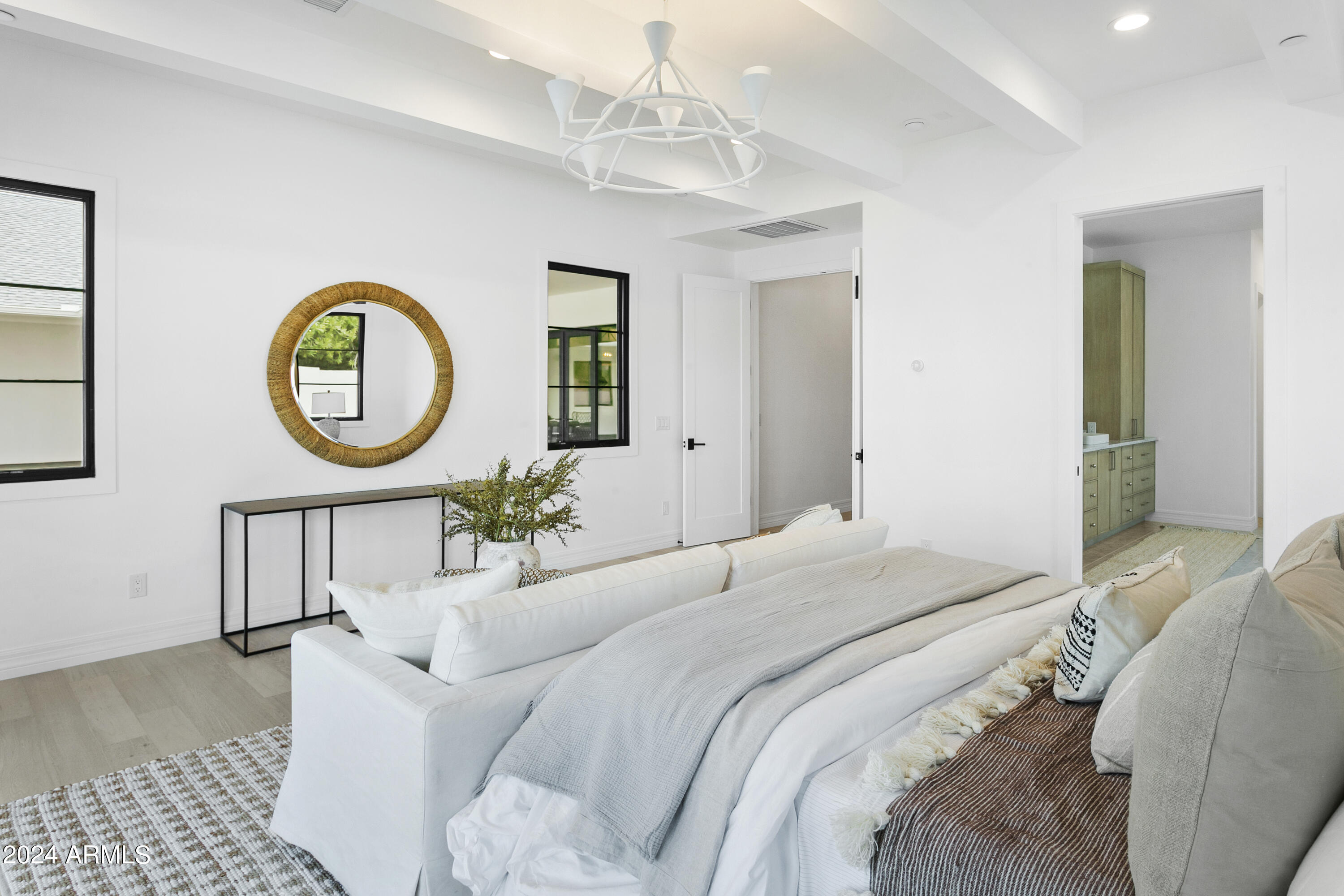 PARADISE VALLEY RANCHOS 2 - Residential
